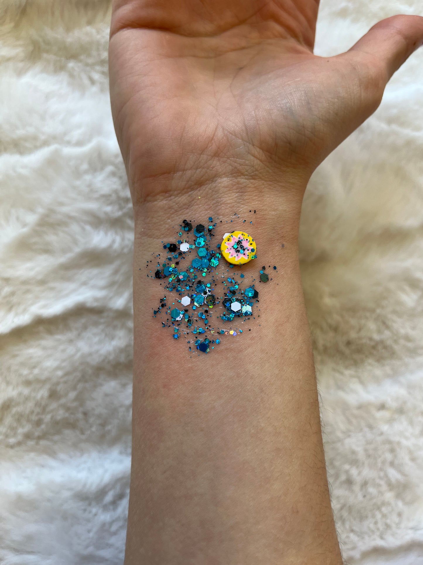 Alice in Wonderland Hair and Body Glitter