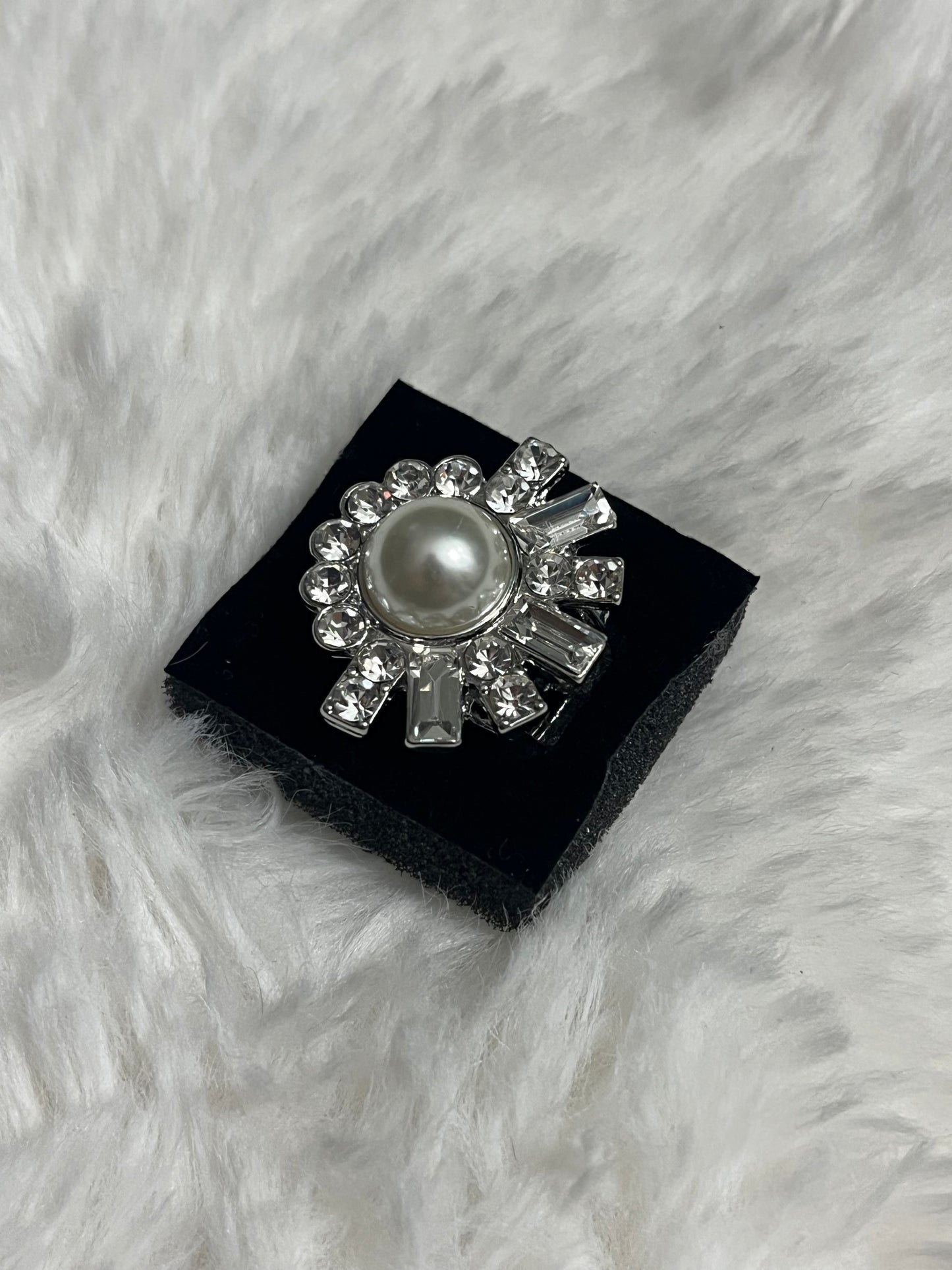 Pearl Paparazzi Ring