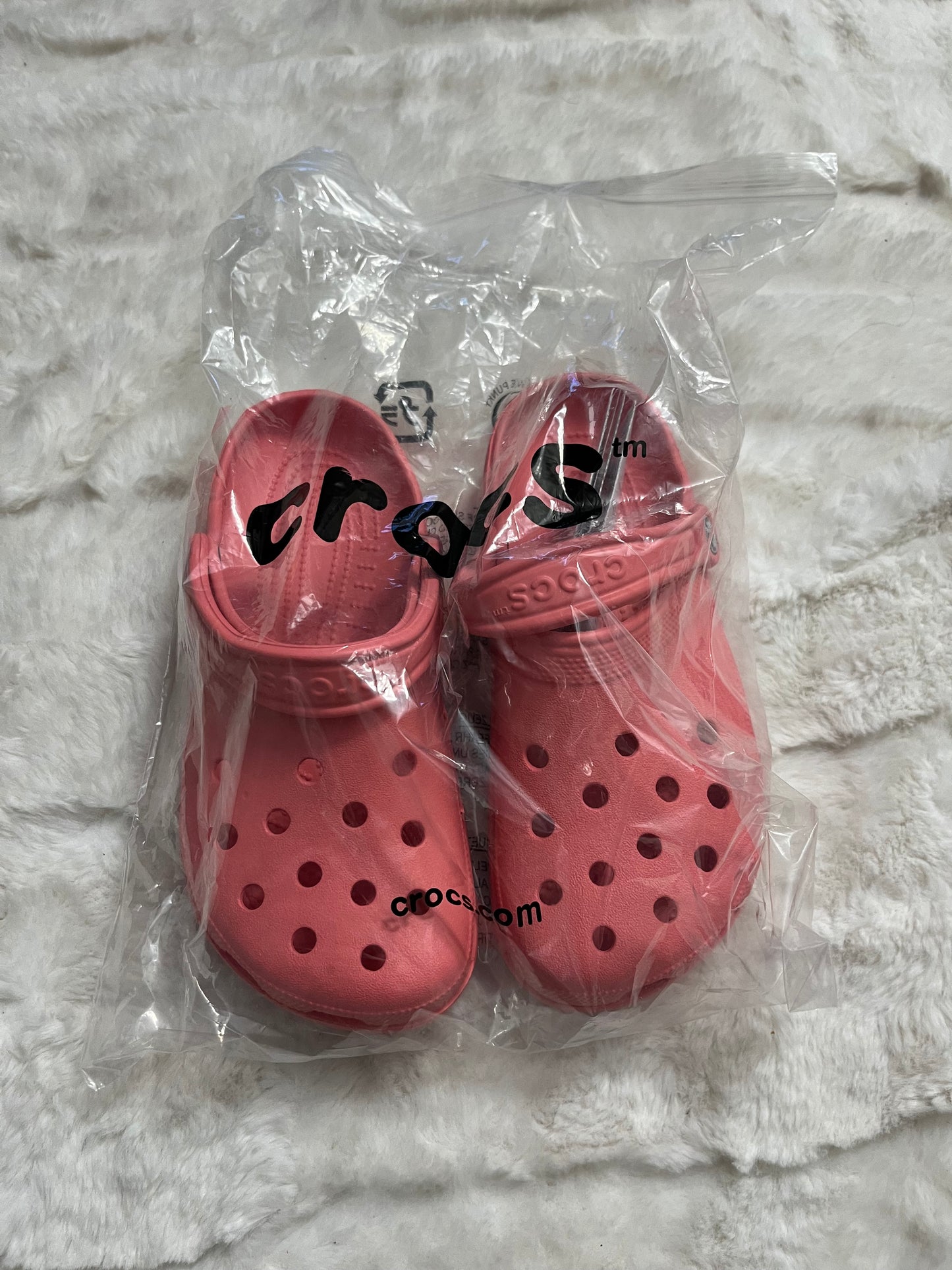 Peach Crocs