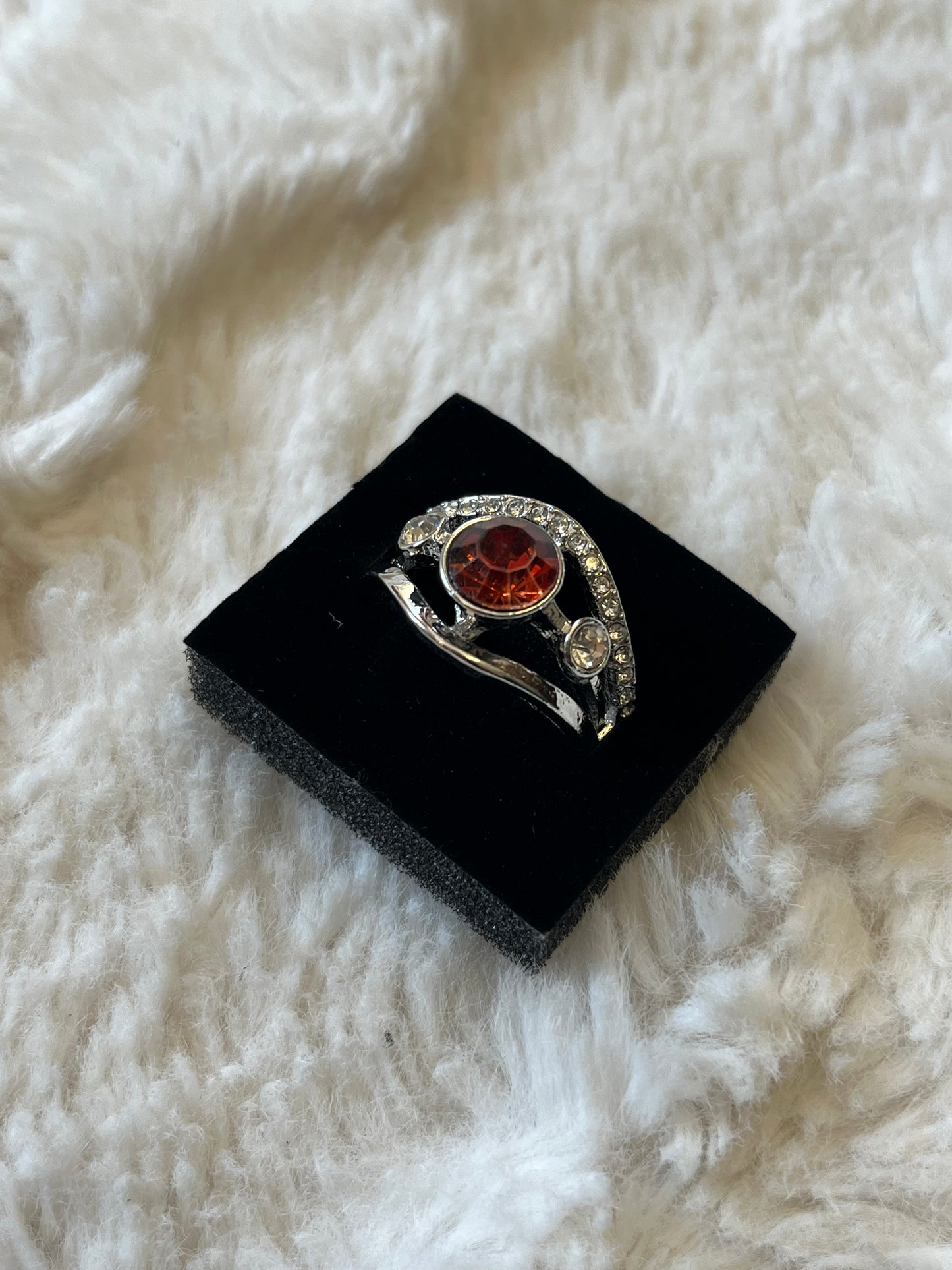 Scarlet Radiance Ring