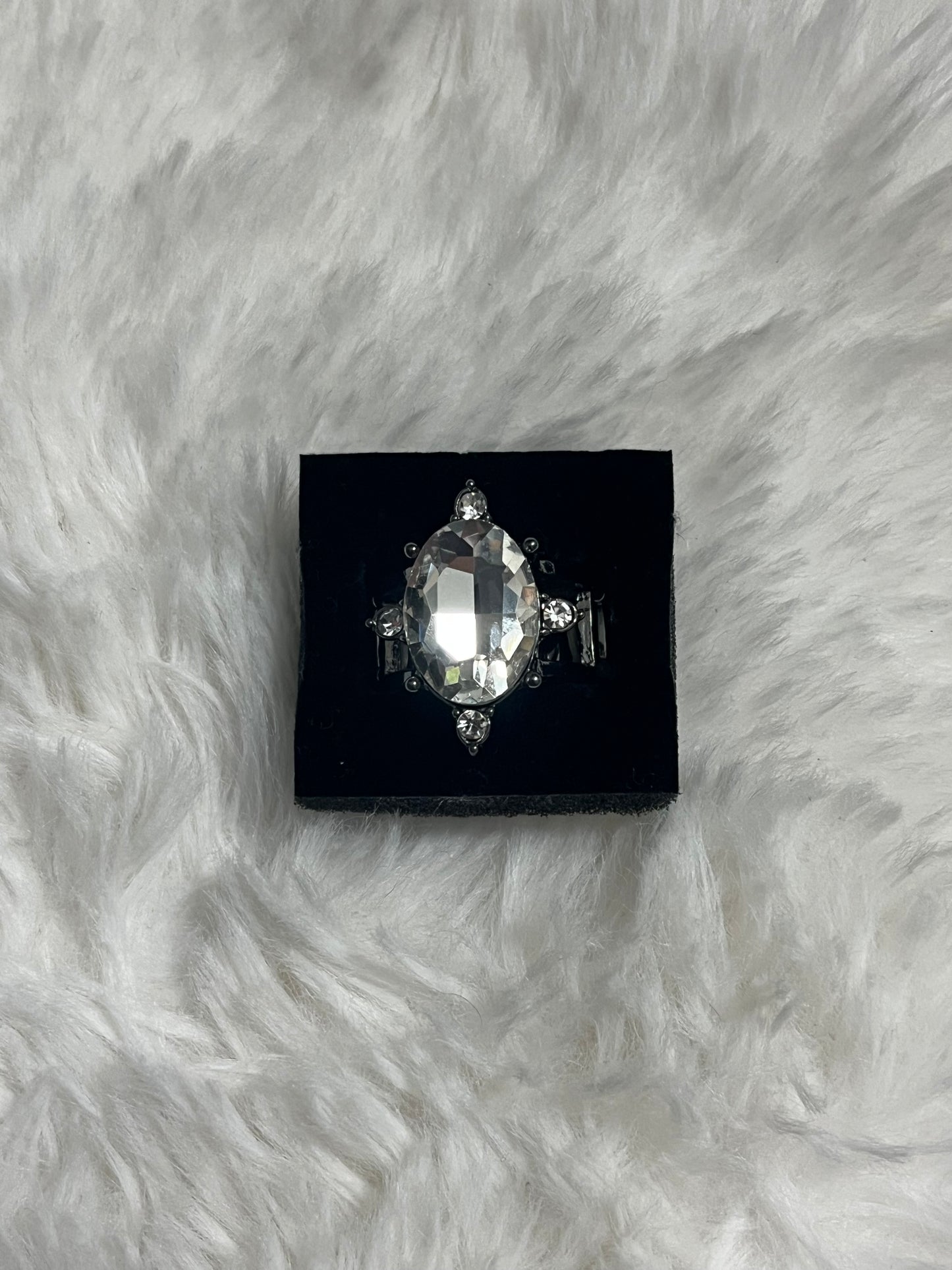 Jewel Paparazzi Ring