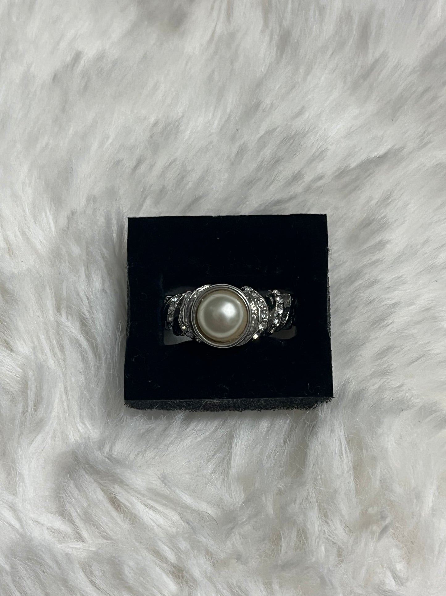 Pearl Paparazzi Ring