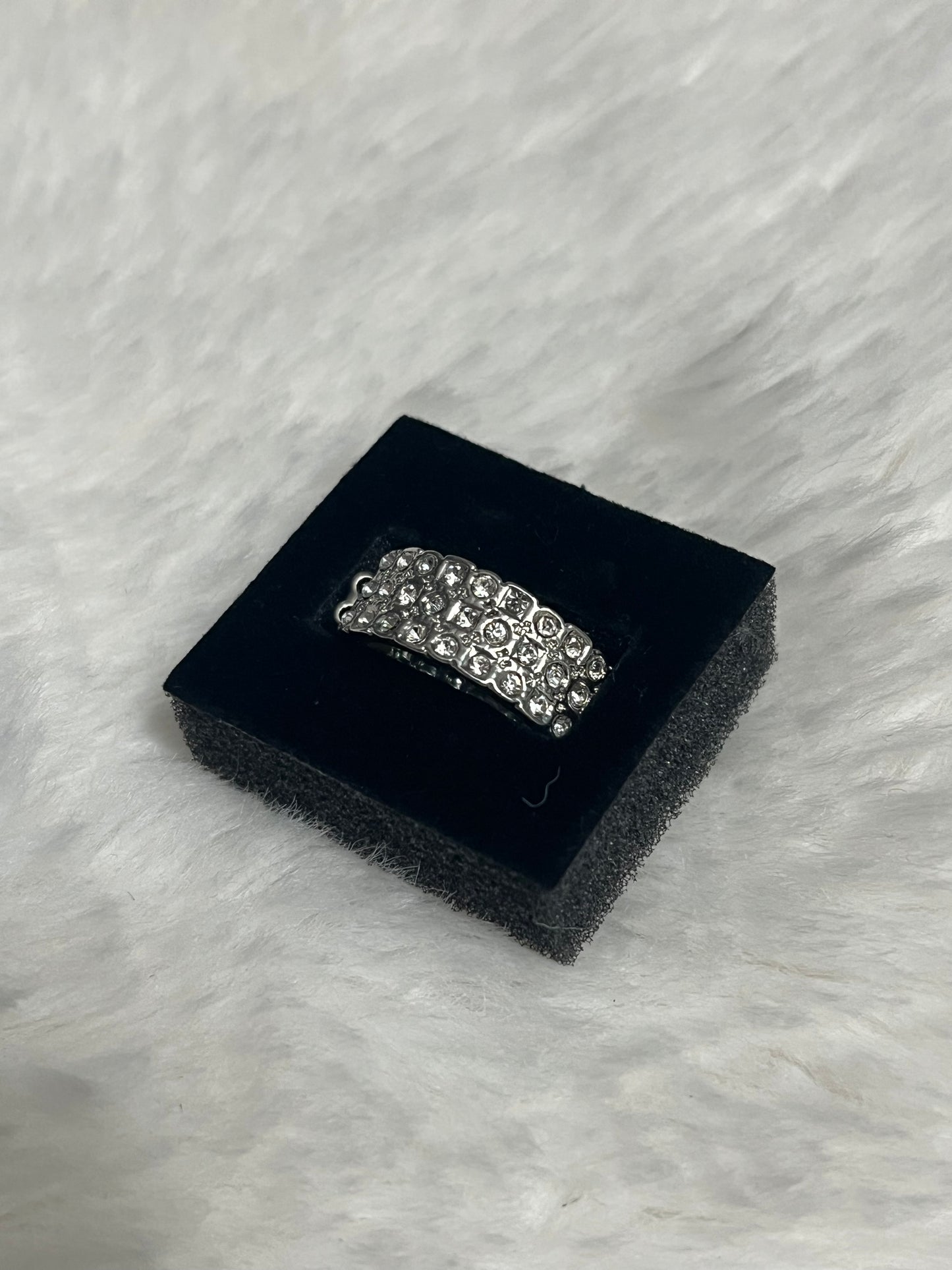 Jeweled Paparazzi Ring