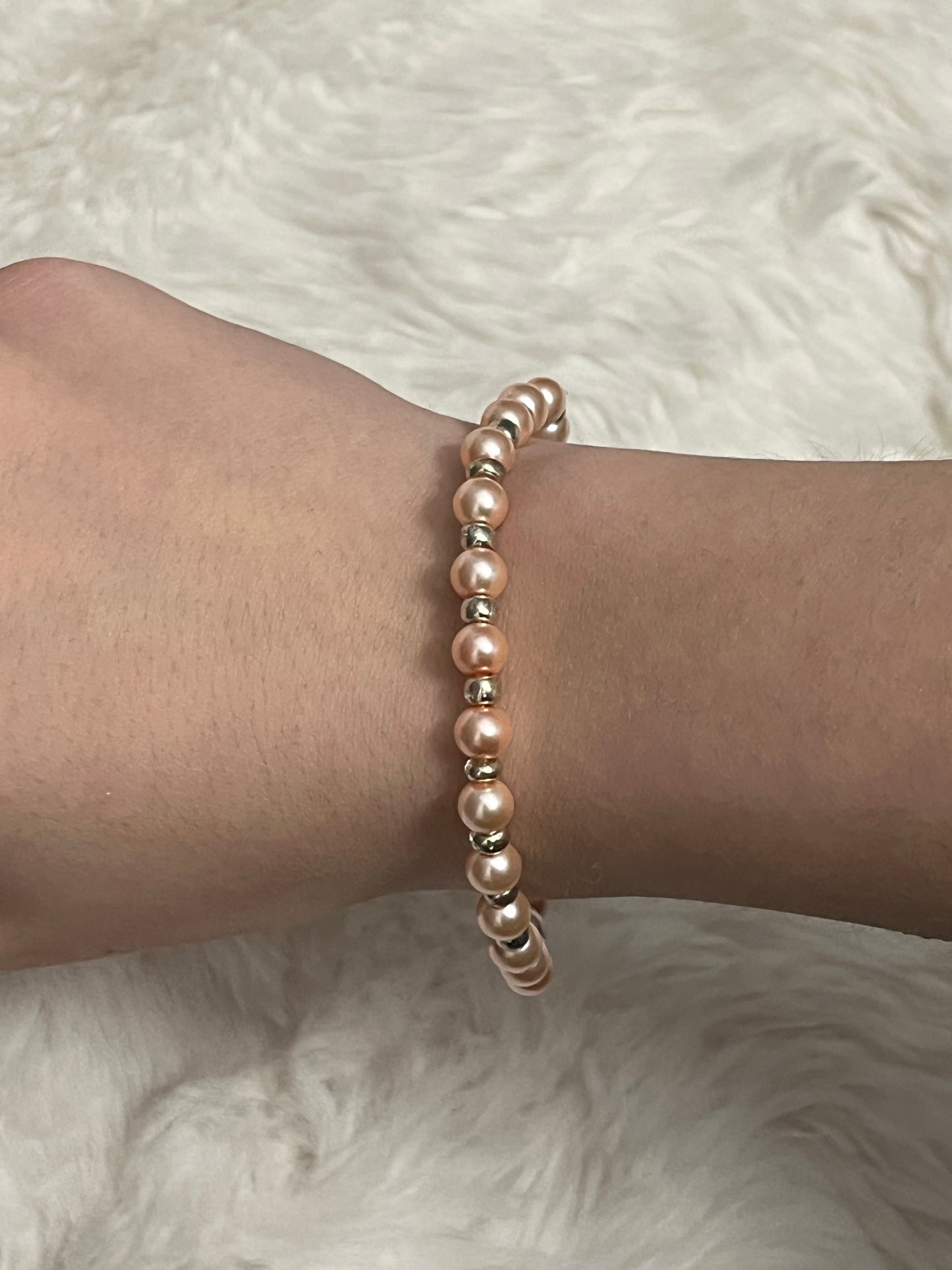 Rose Pearl Bracelet