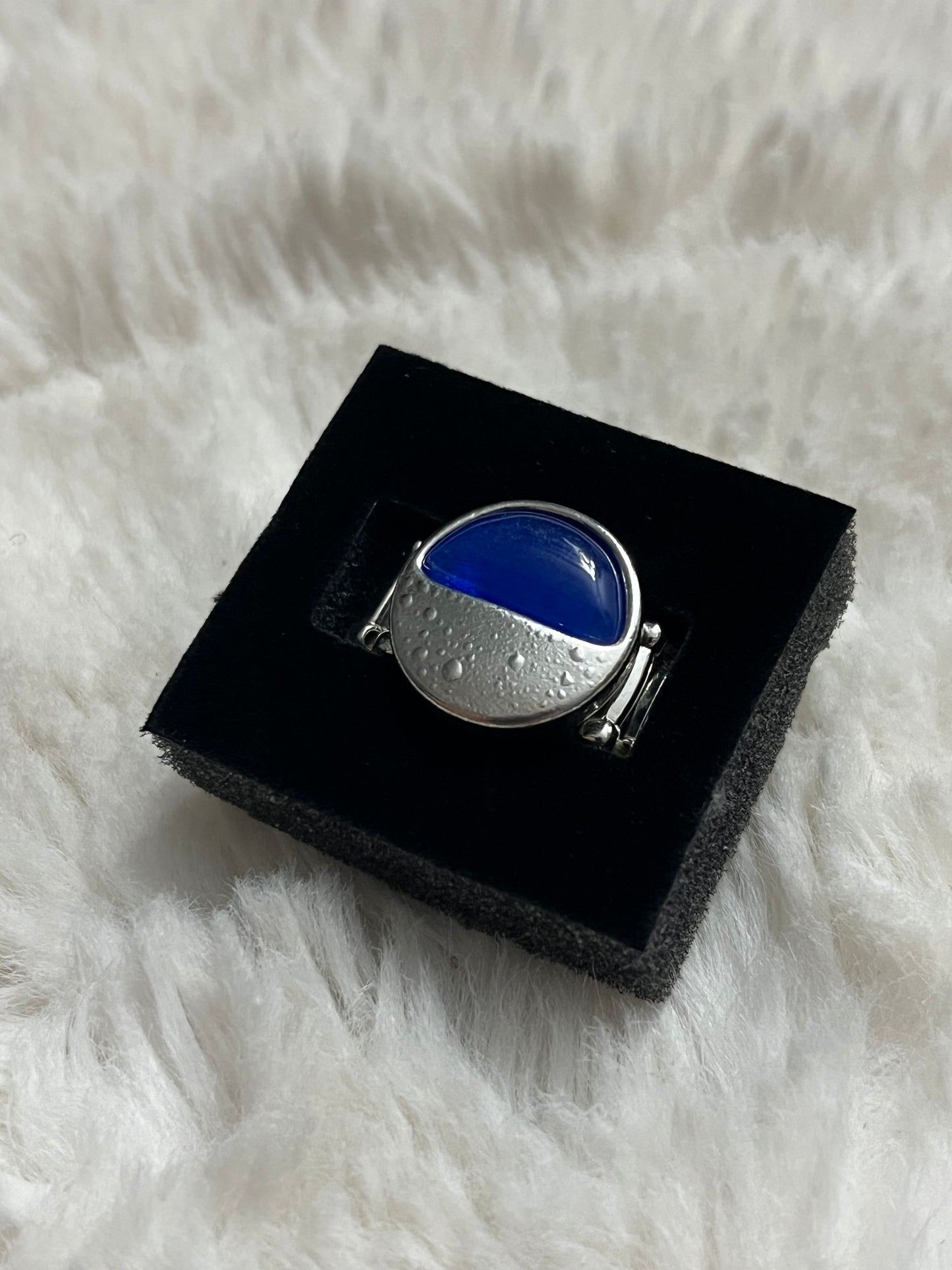 Midnight Horizon Paparazzi Ring