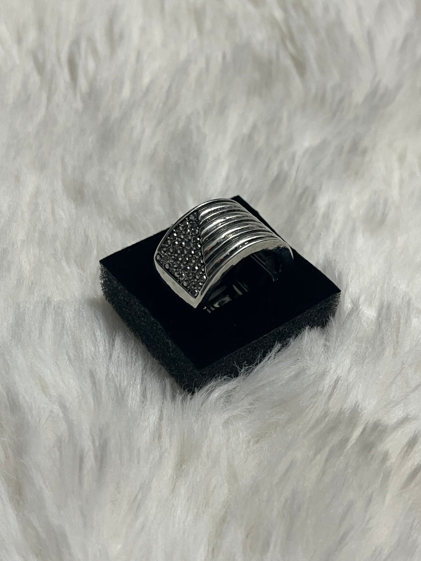 Flag Paparazzi Ring