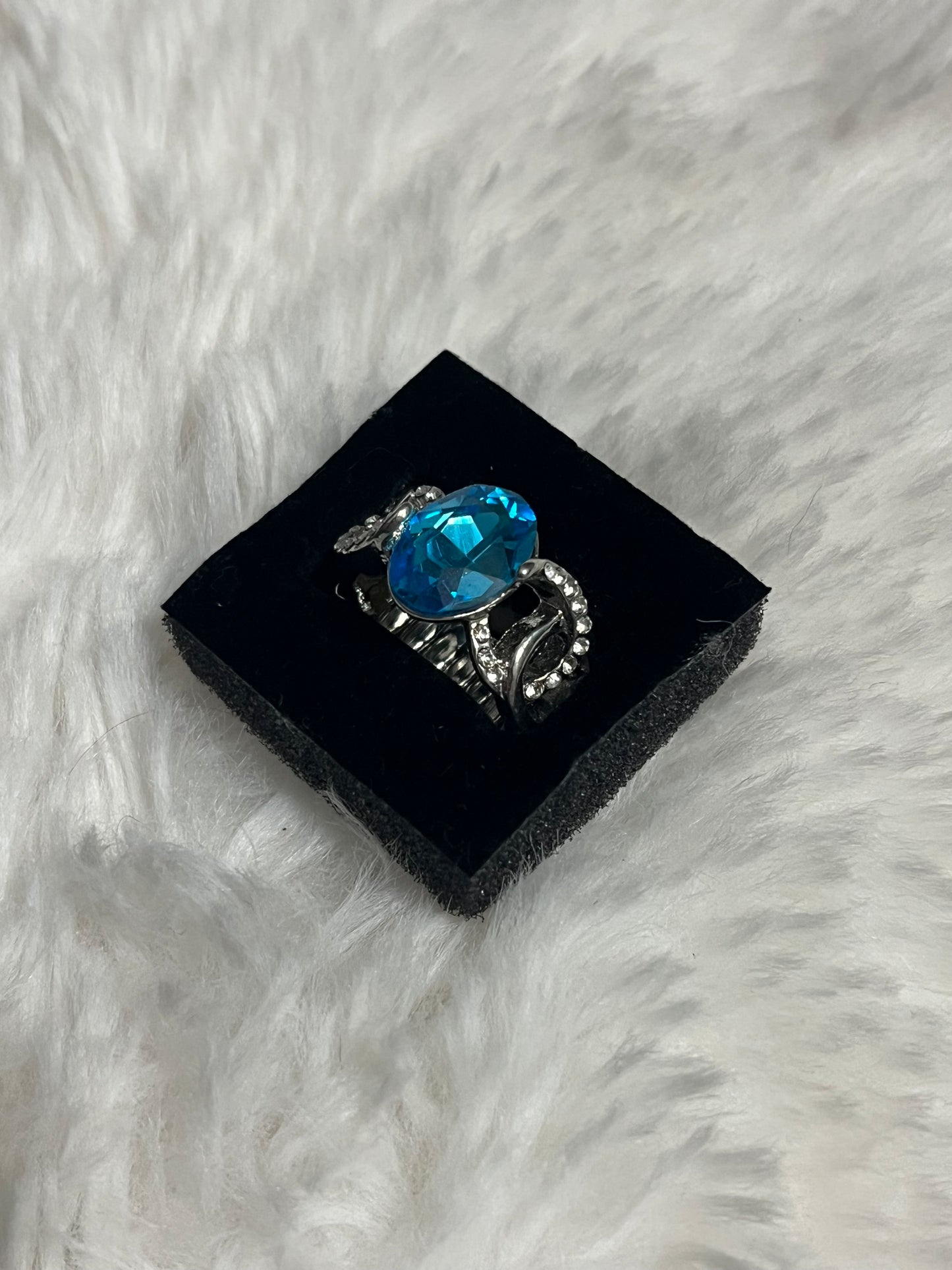 Jeweled Paparazzi Ring