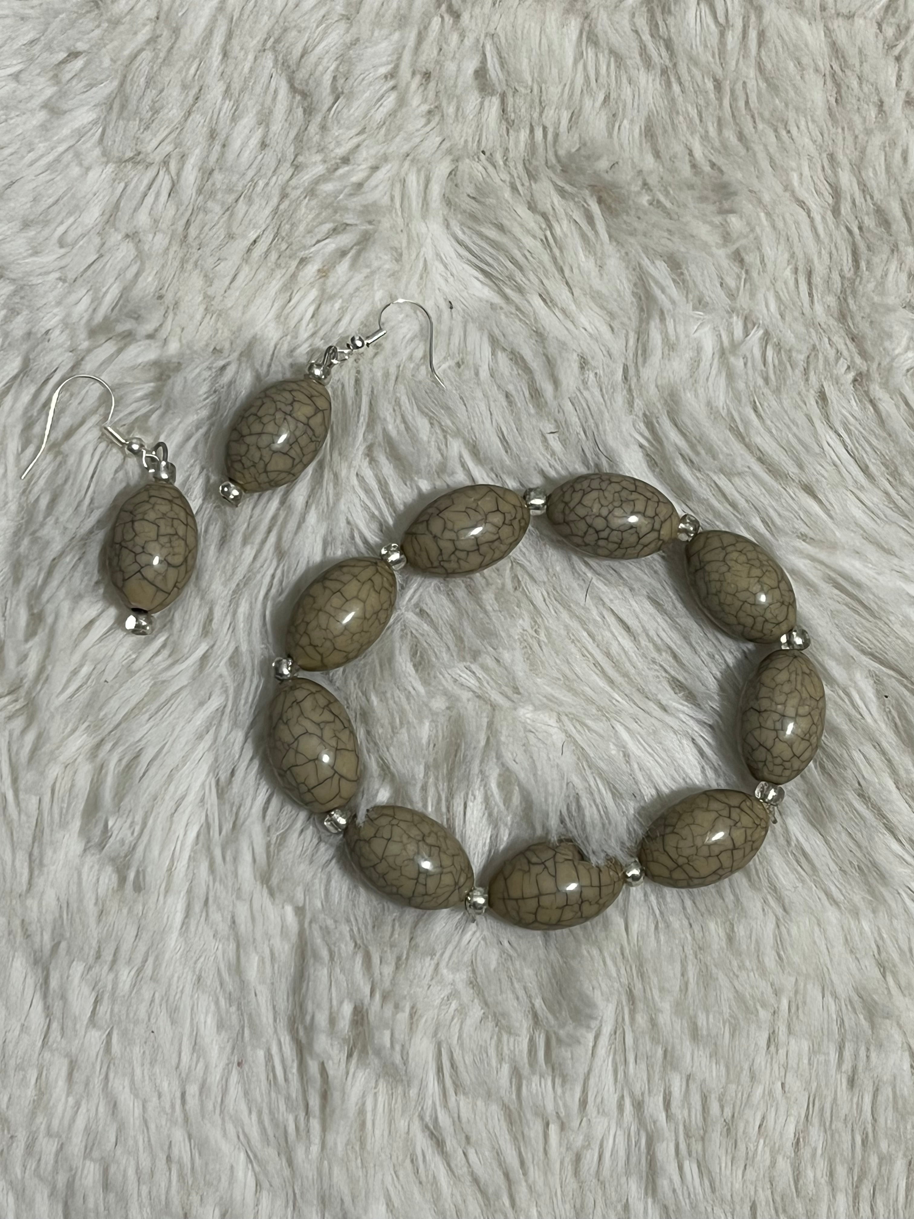 Stonehaven Bracelet & Earring Set