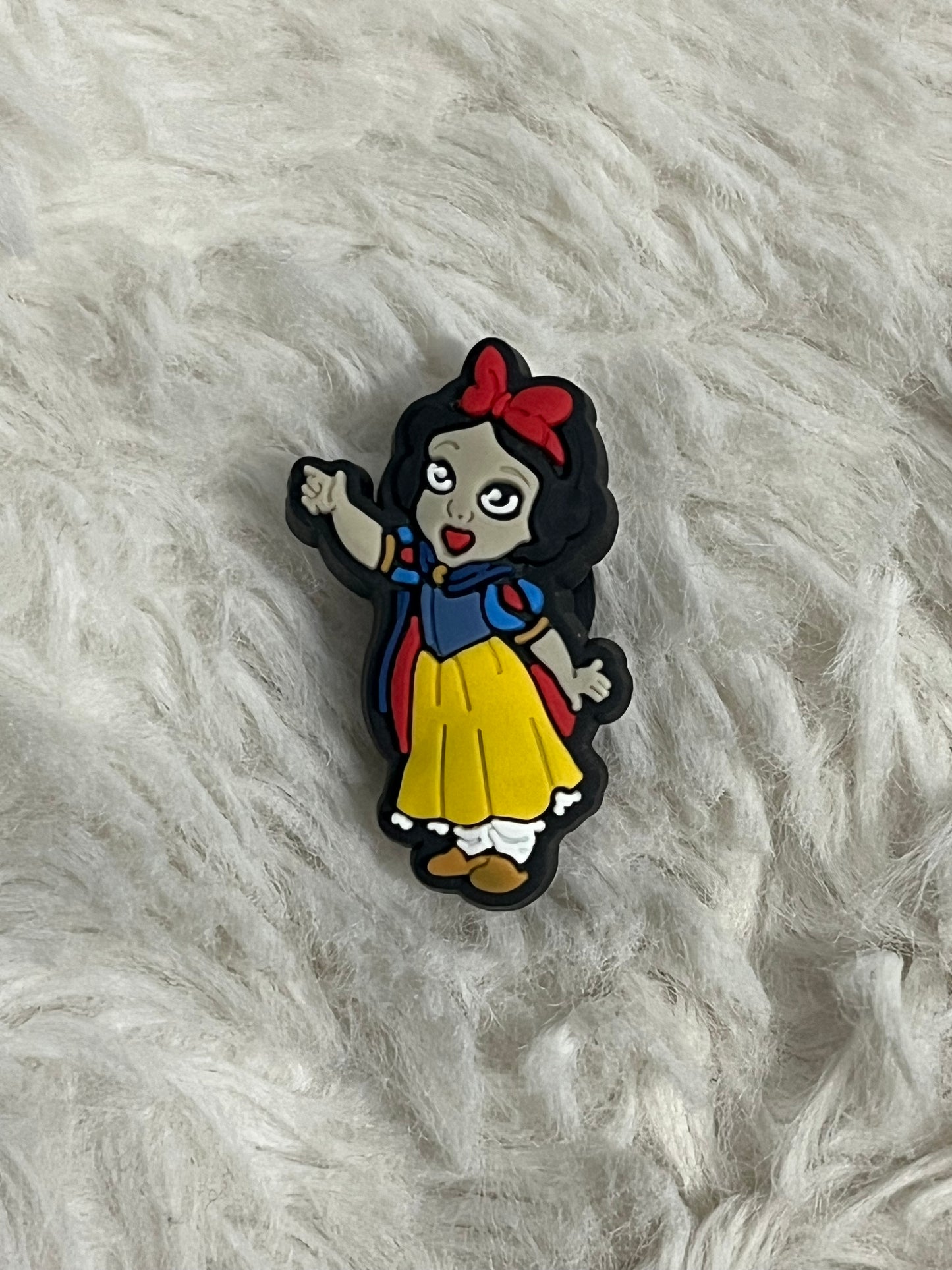Snow White Shoe Charms