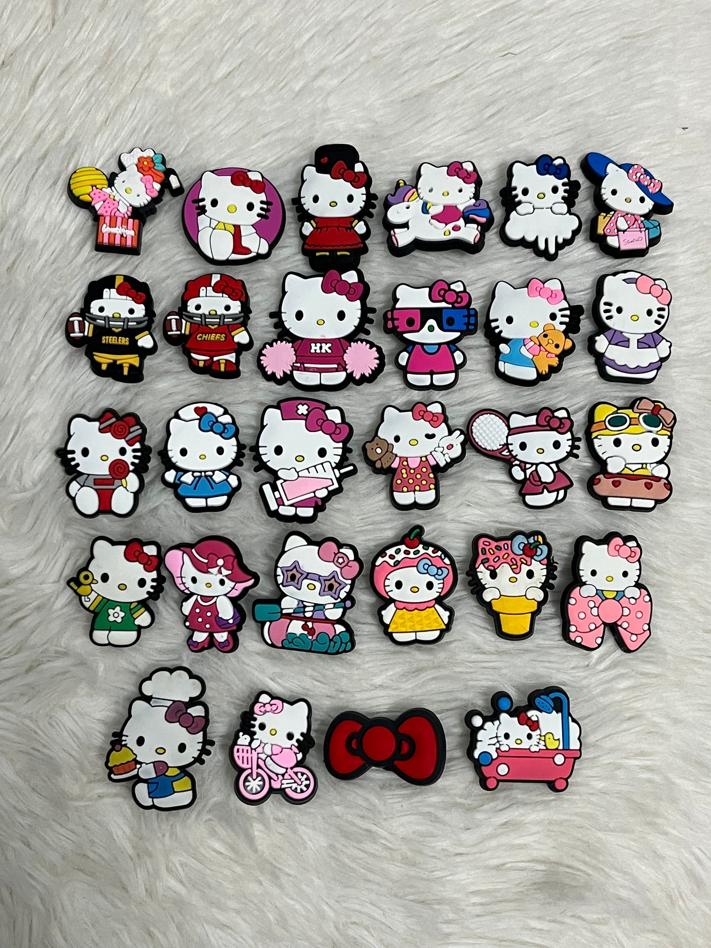 Hello Kitty Shoe Charms