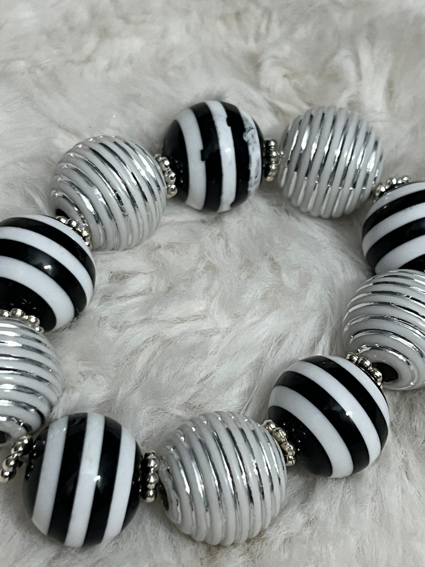 Shadow Stripes Bracelet