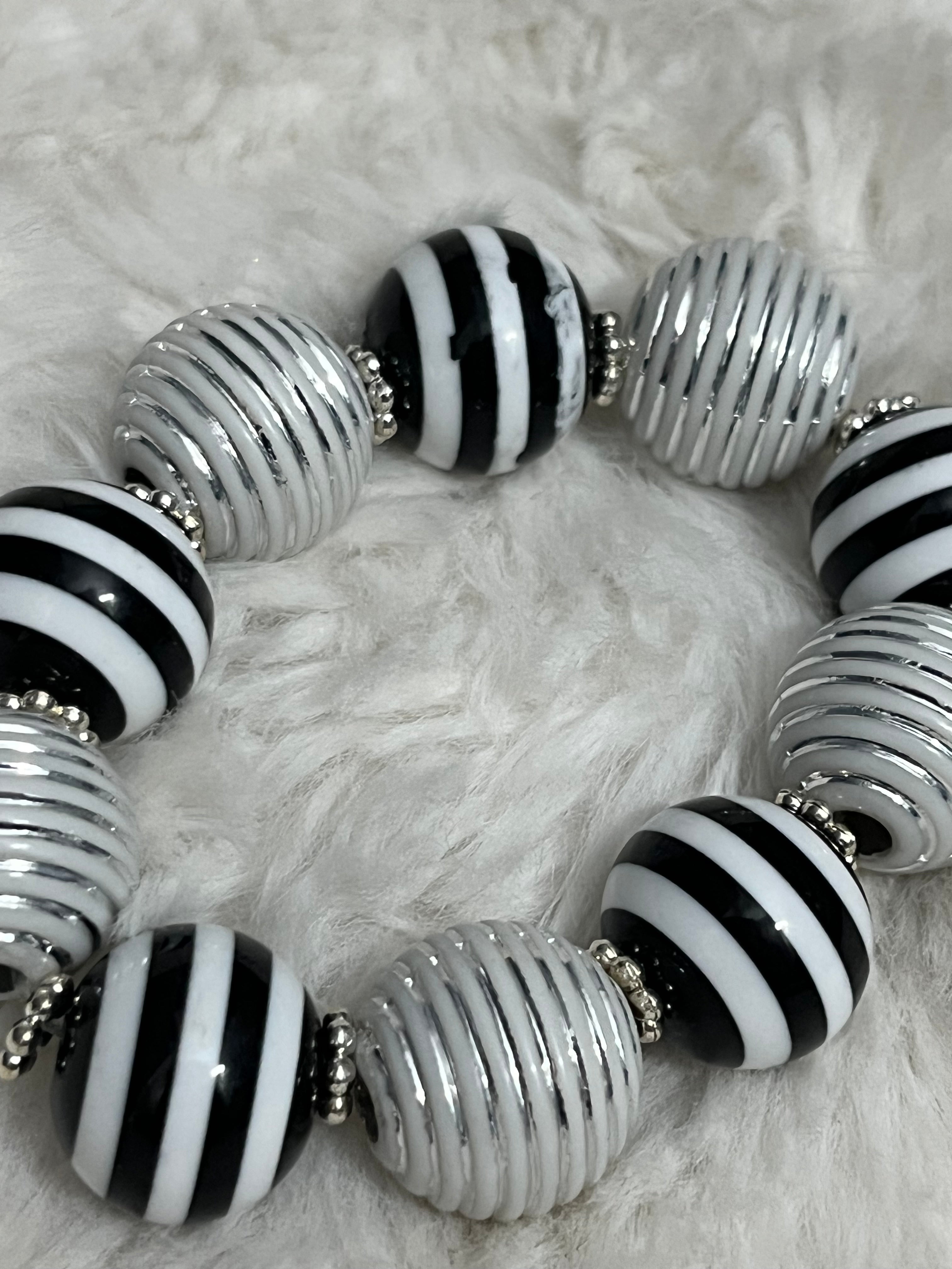 Shadow Stripes Bracelet