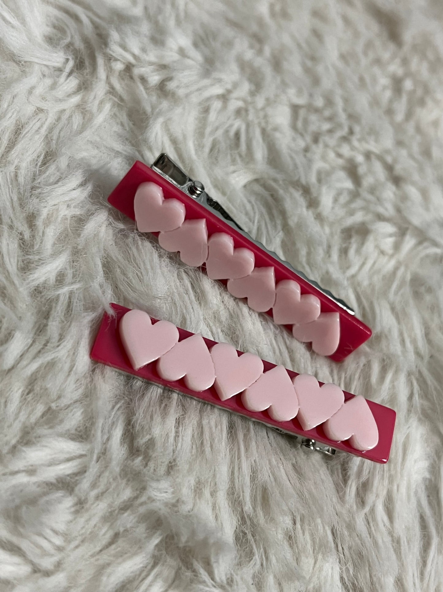 Cutely Cupid Paparazzi Hair Clips