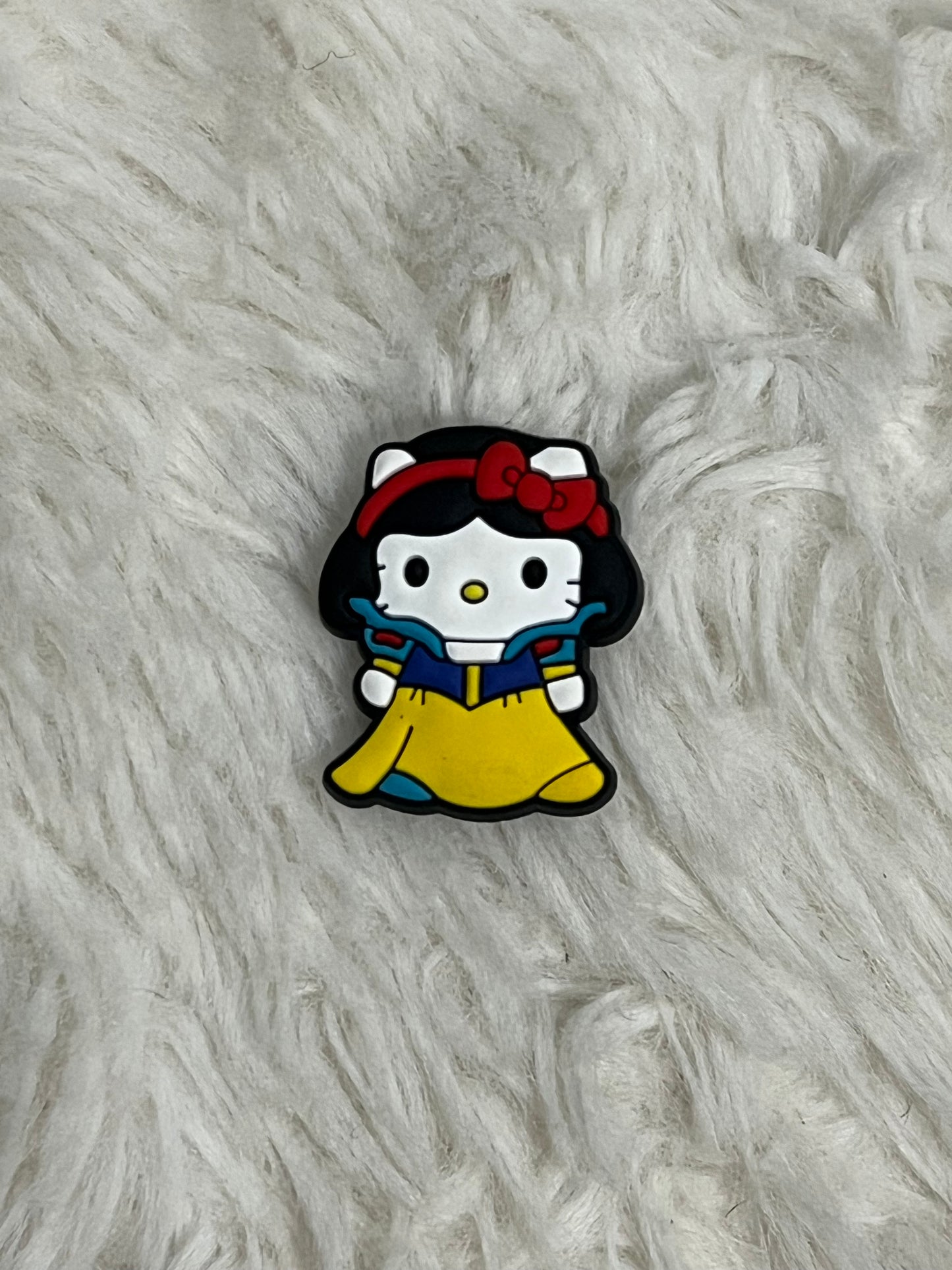 Hello Kitty (Character) Shoe Charms