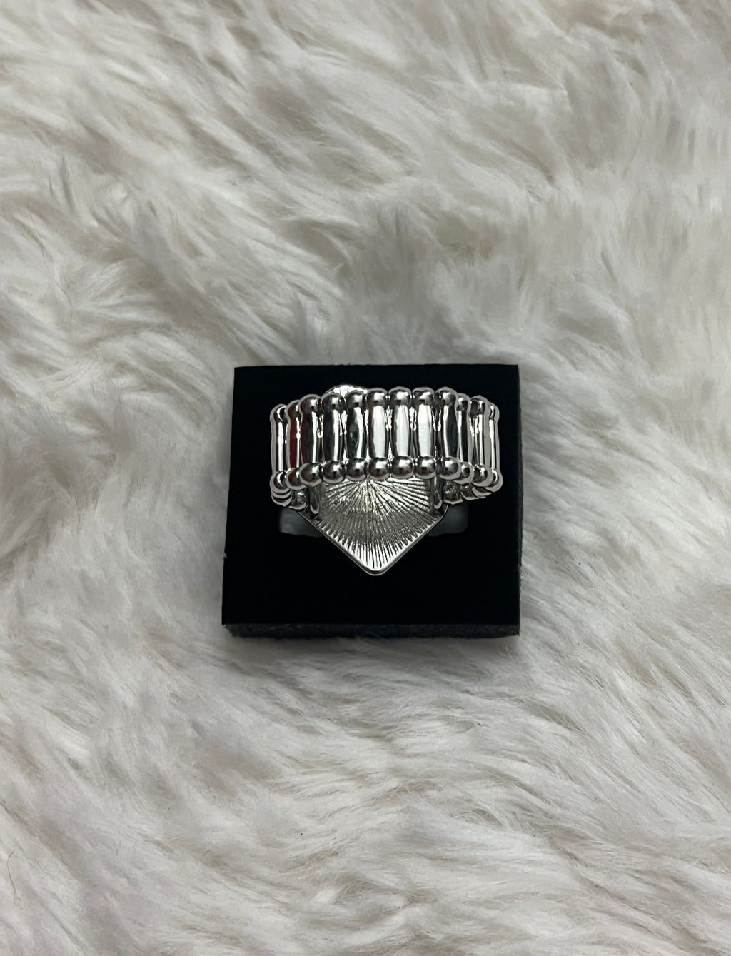 Abstract Escapade Paparazzi Ring