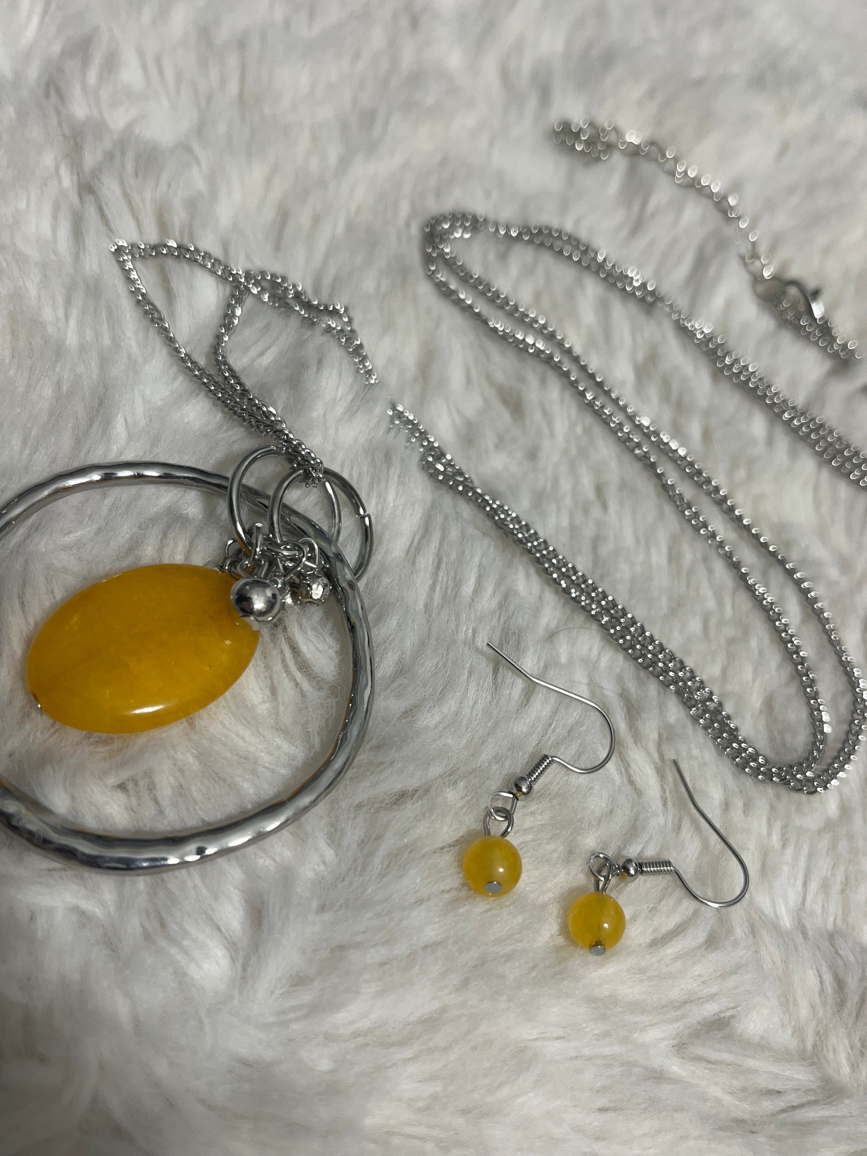 Zion Zen Paparazzi Necklace Set