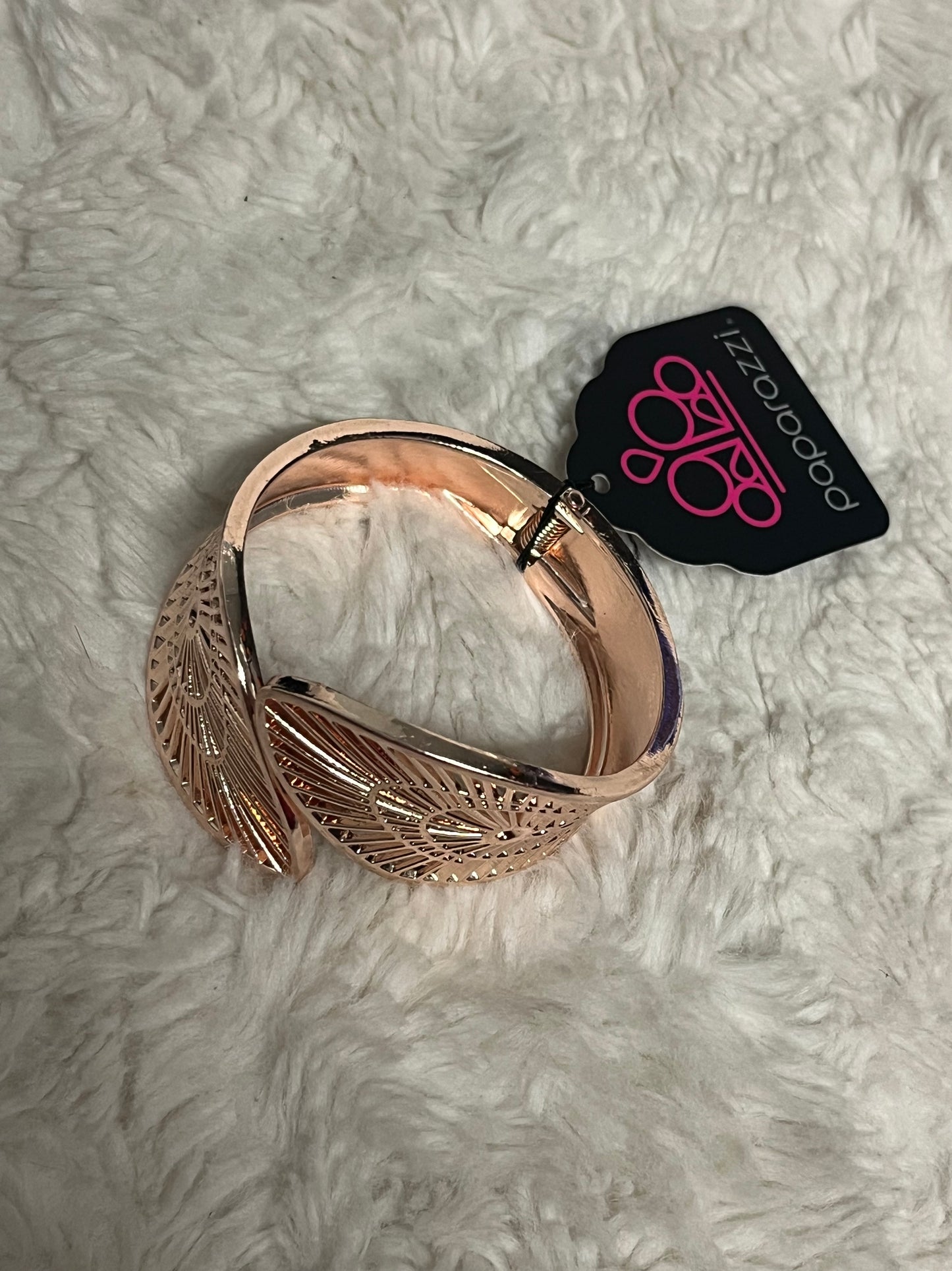 Aura Rays Cuff