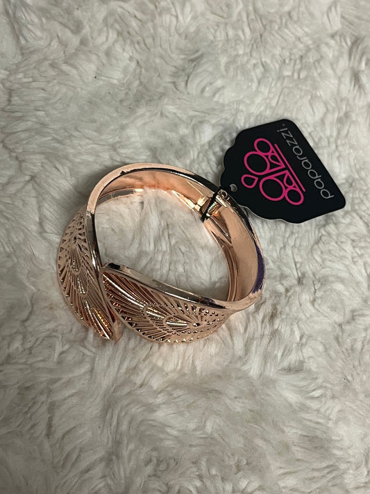 Aura Rays Cuff