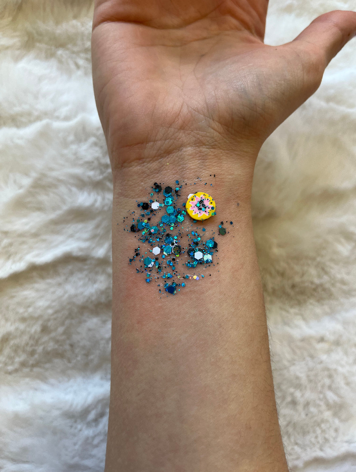 Alice in Wonderland Hair & Body Glitter