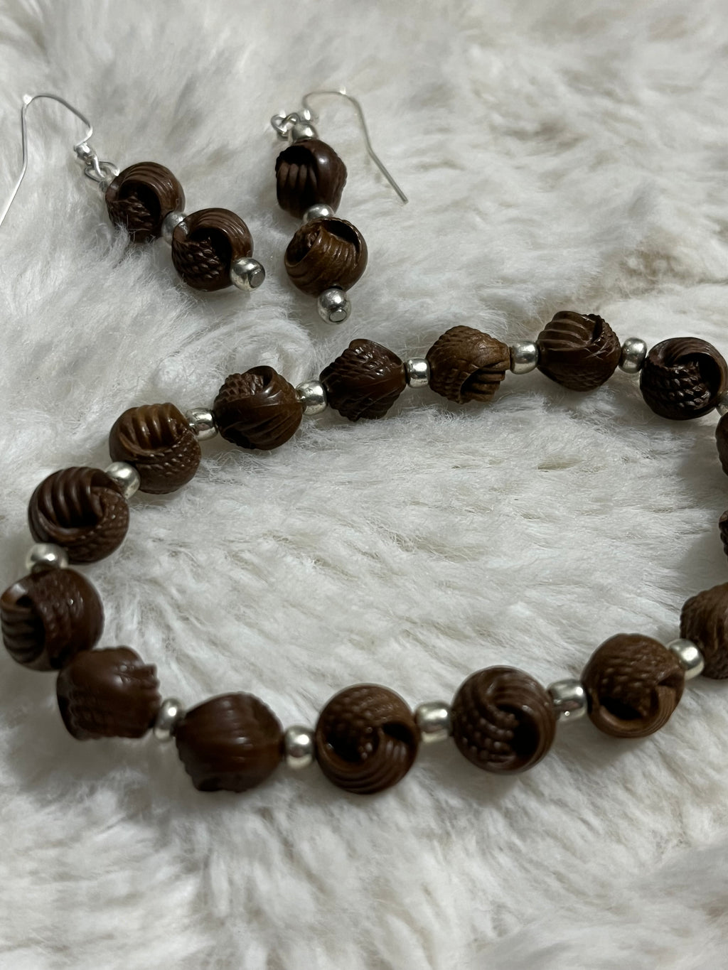 Carved Cocoa Bead Bracelet Set