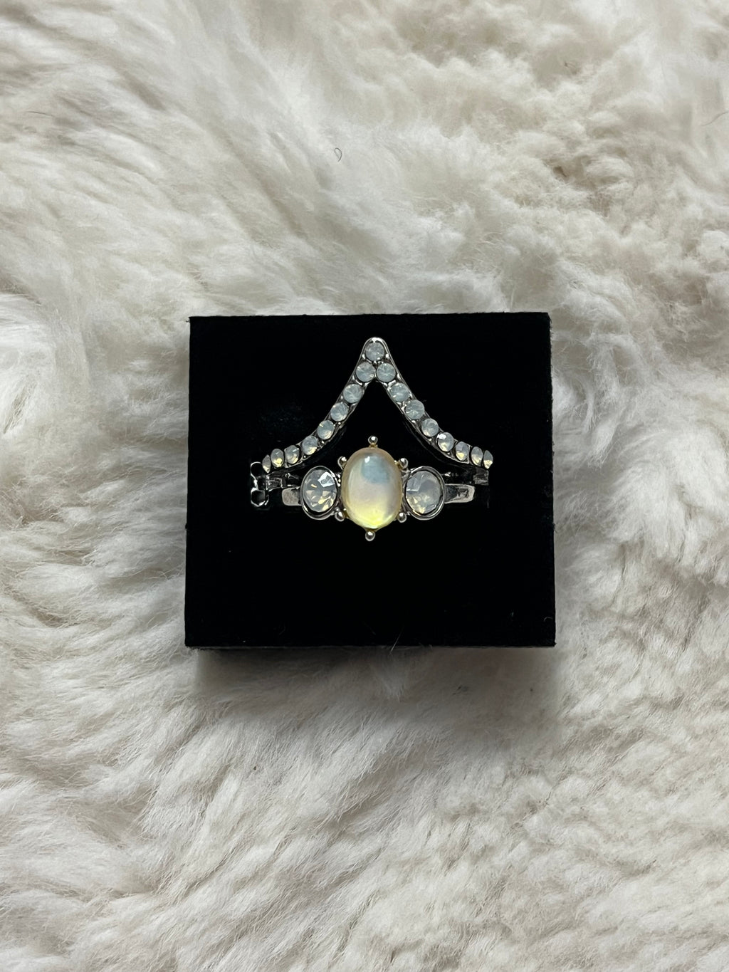 Chevron Celebrity Paparazzi Ring