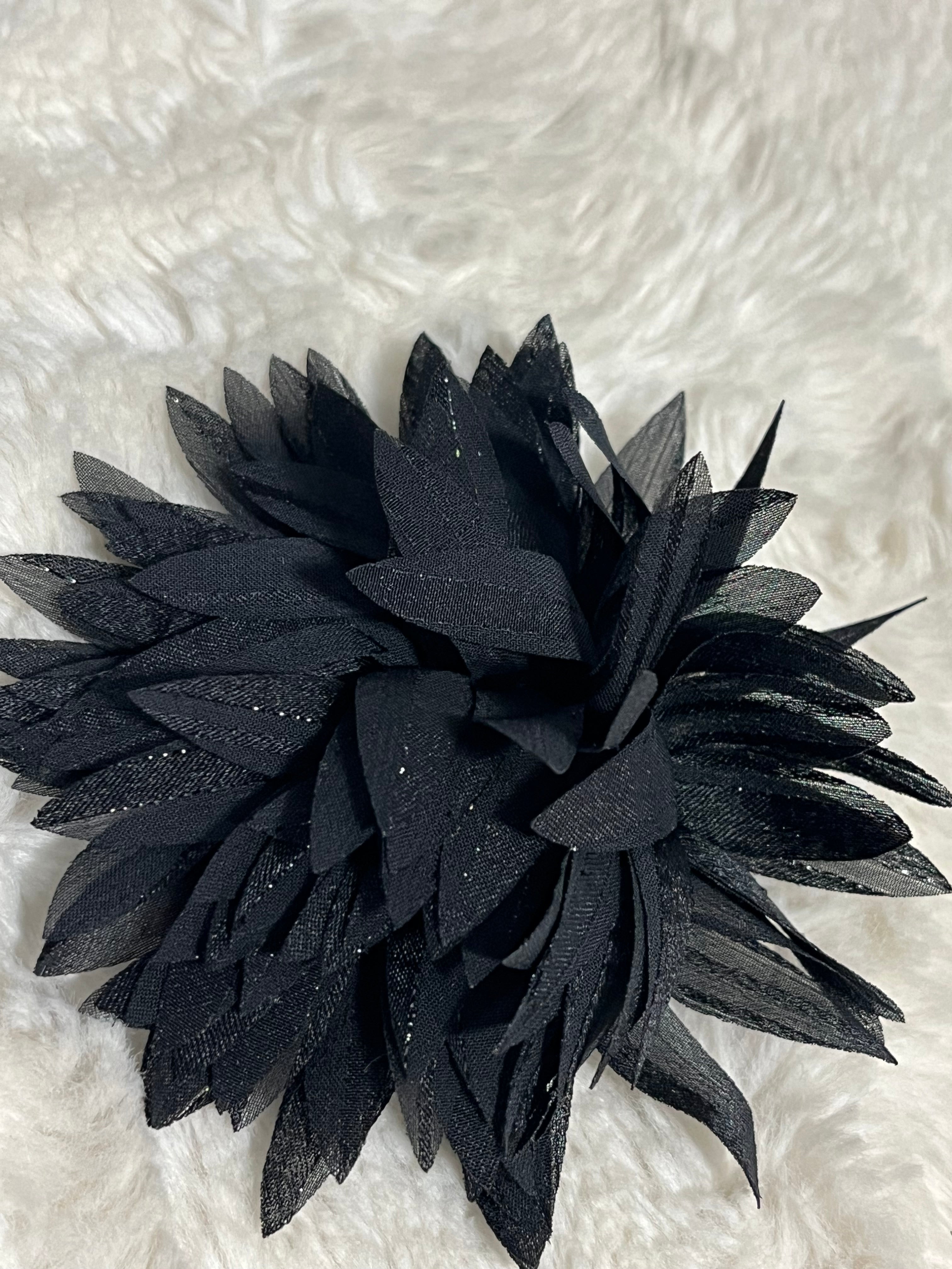 Bloom Baby Bloom Paparazzi Hair Clip
