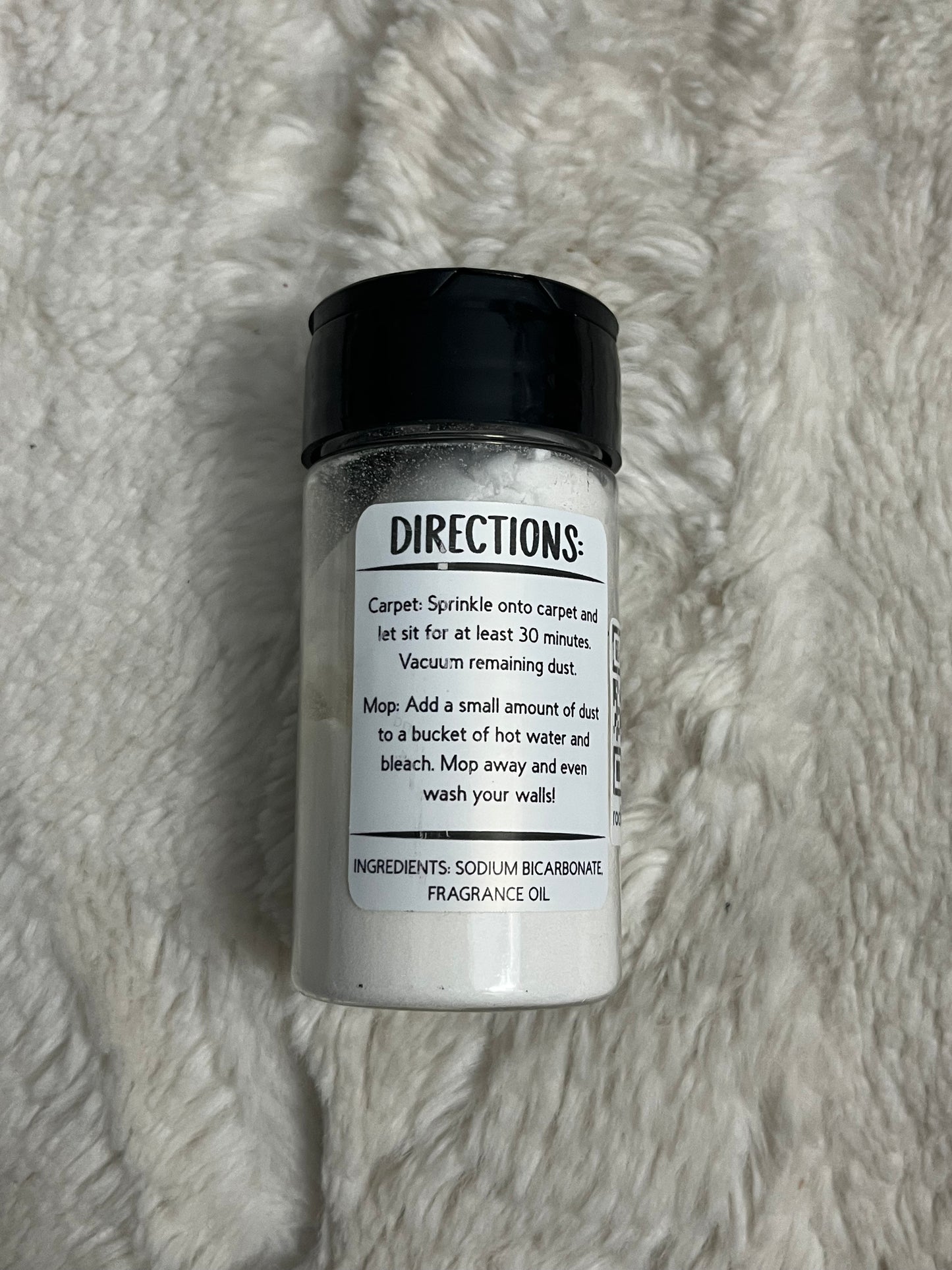 Winter Candy Apple Carpet & Mop Freshener