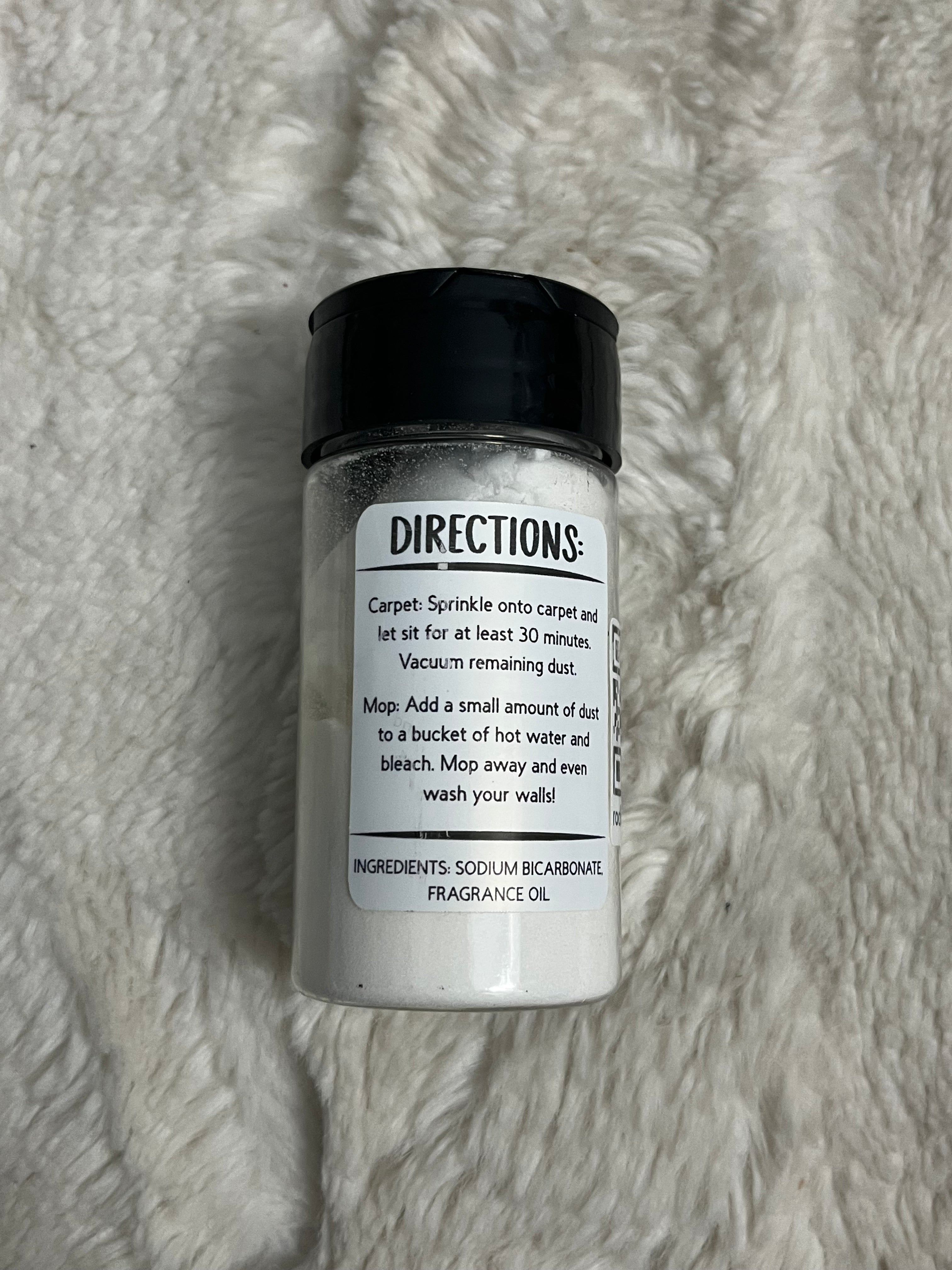 Winter Candy Apple Carpet & Mop Freshener