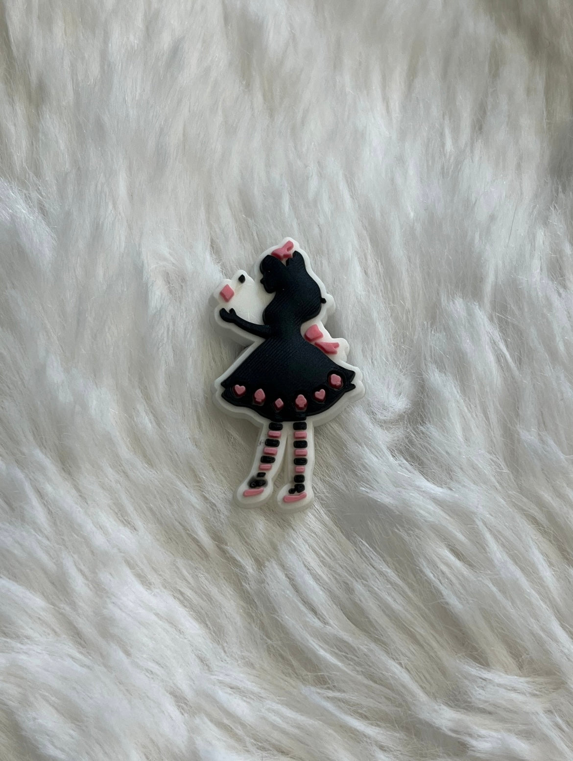 Alice in Wonderland Shoe Charms