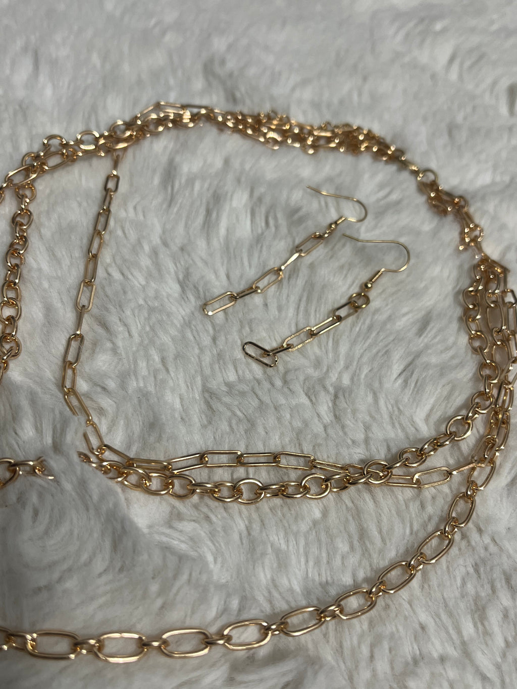 Winking Wanderer Paparazzi Necklace Set