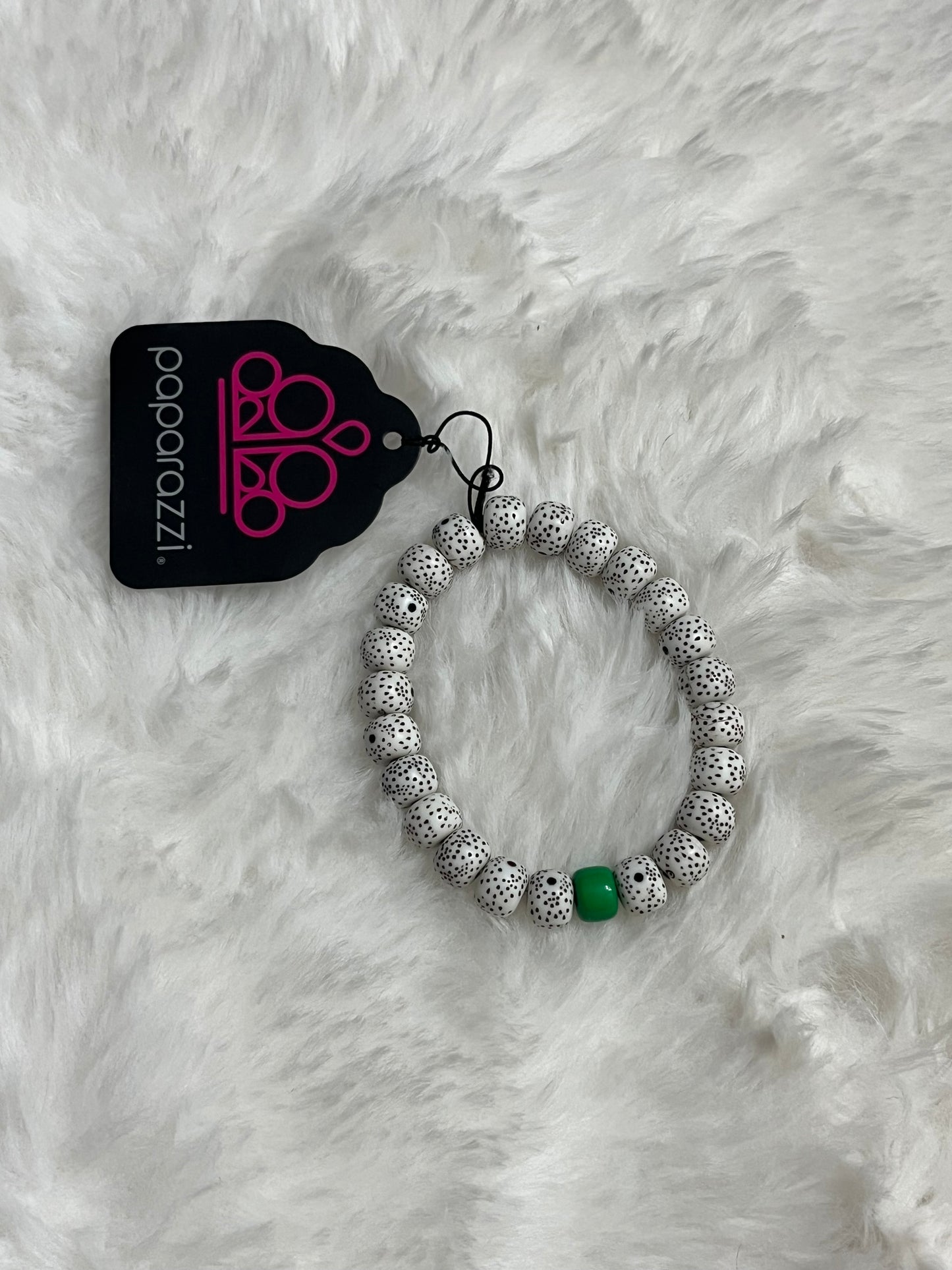 Spotted & Poppin’ Paparazzi Bracelet