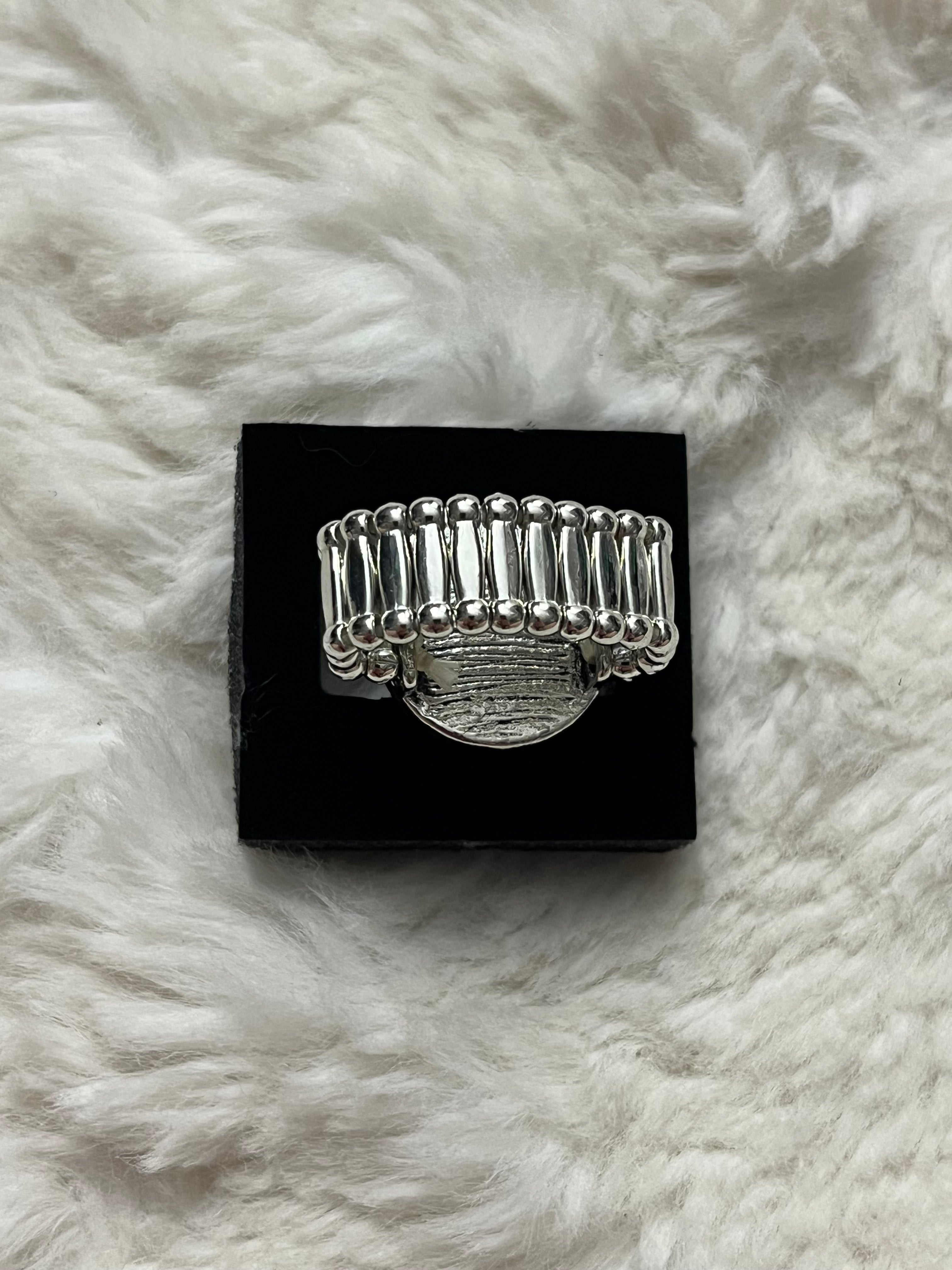 Dreamy Dunes Paparazzi Ring