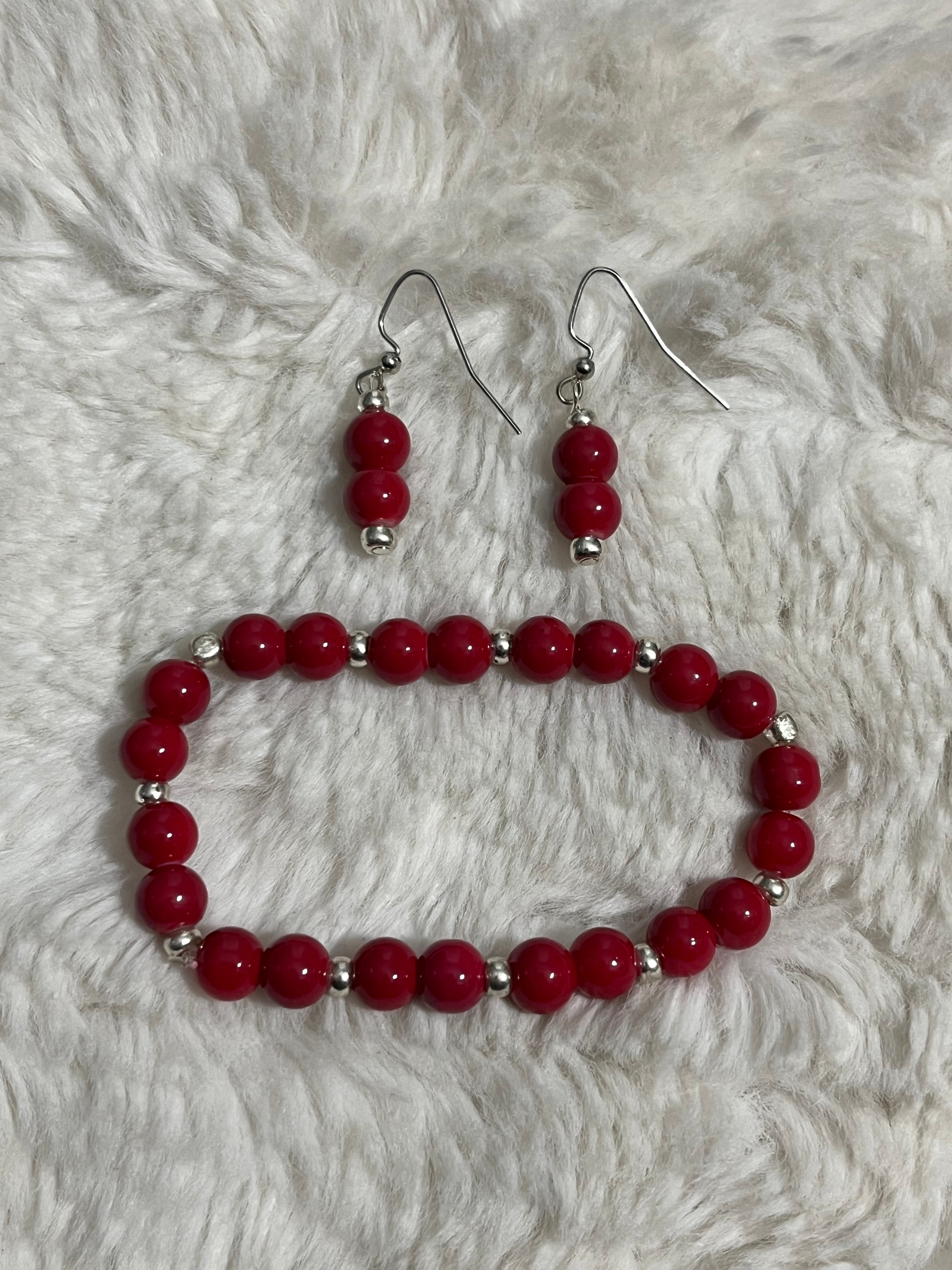 Classic Cherry Shine Bracelet Set