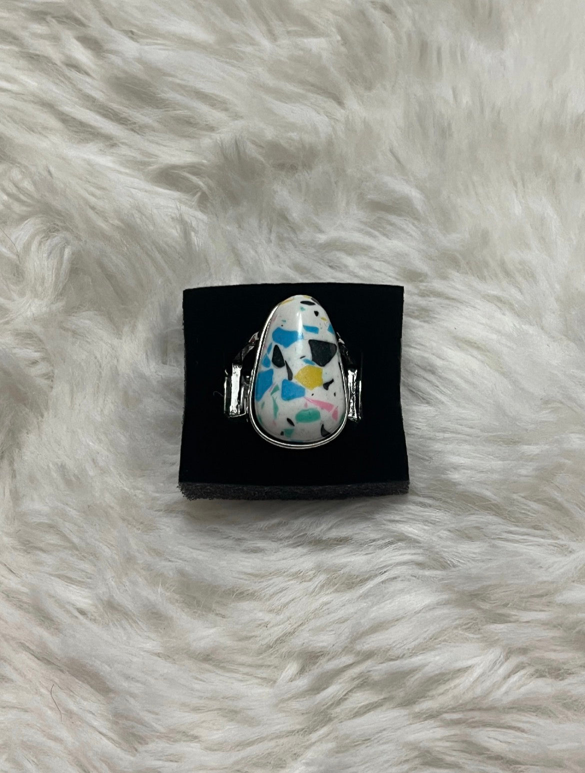 Bodacious Babe Paparazzi Ring