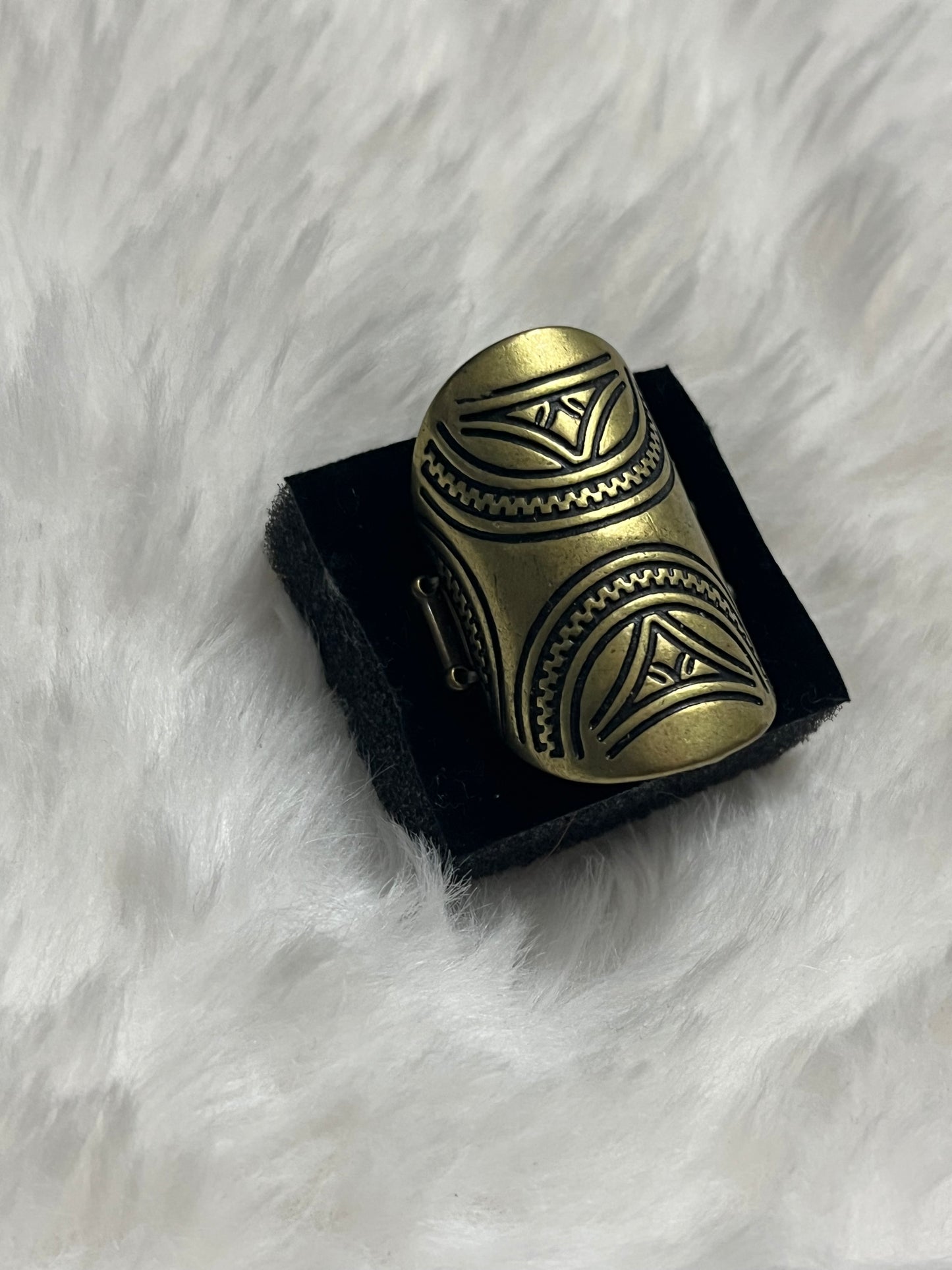 Tribal Crest Paparazzi Ring