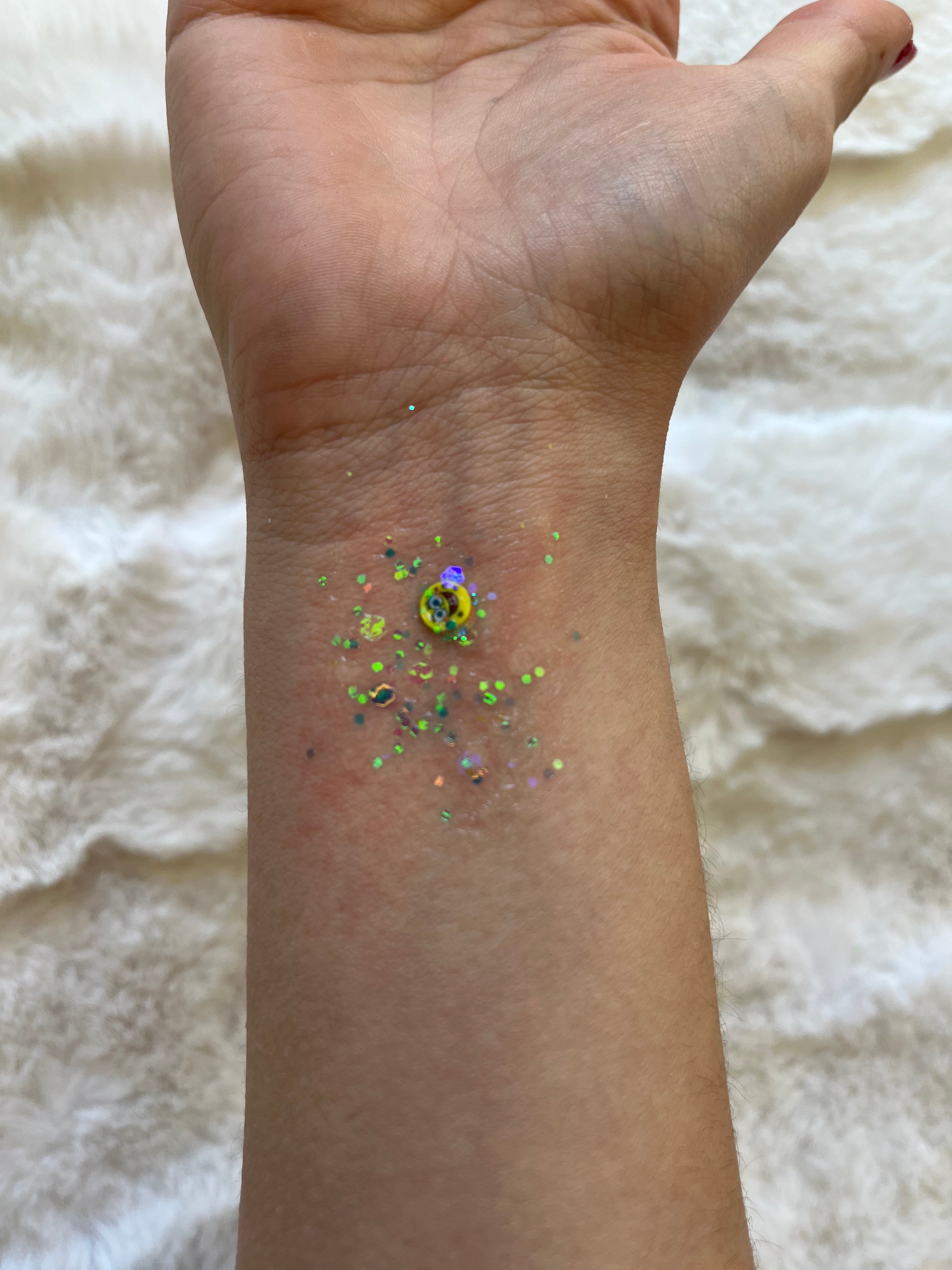 Spongebob Hair and Body Glitter