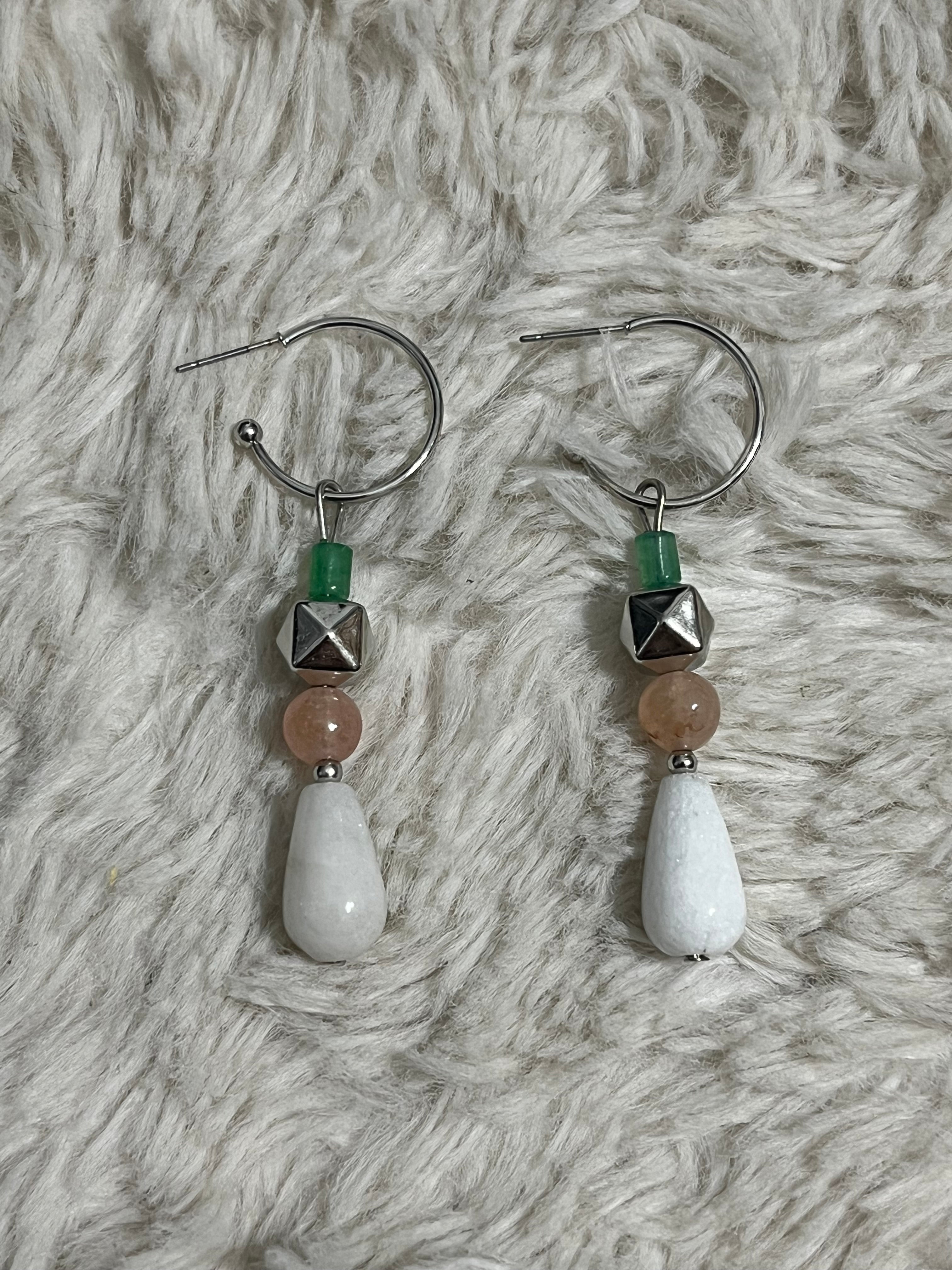 Boulevard Stroll Paparazzi Earrings