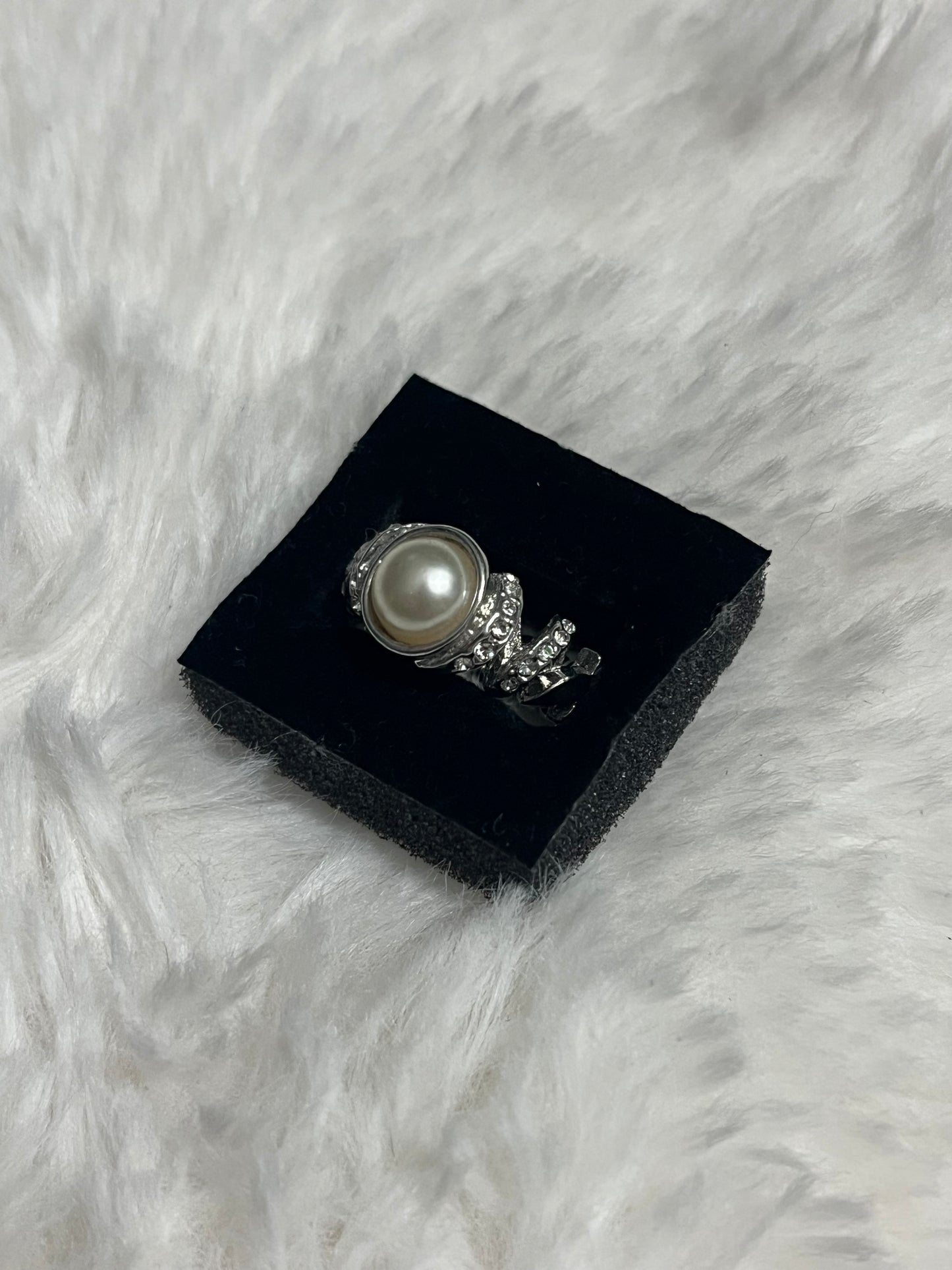 Pearl Paparazzi Ring