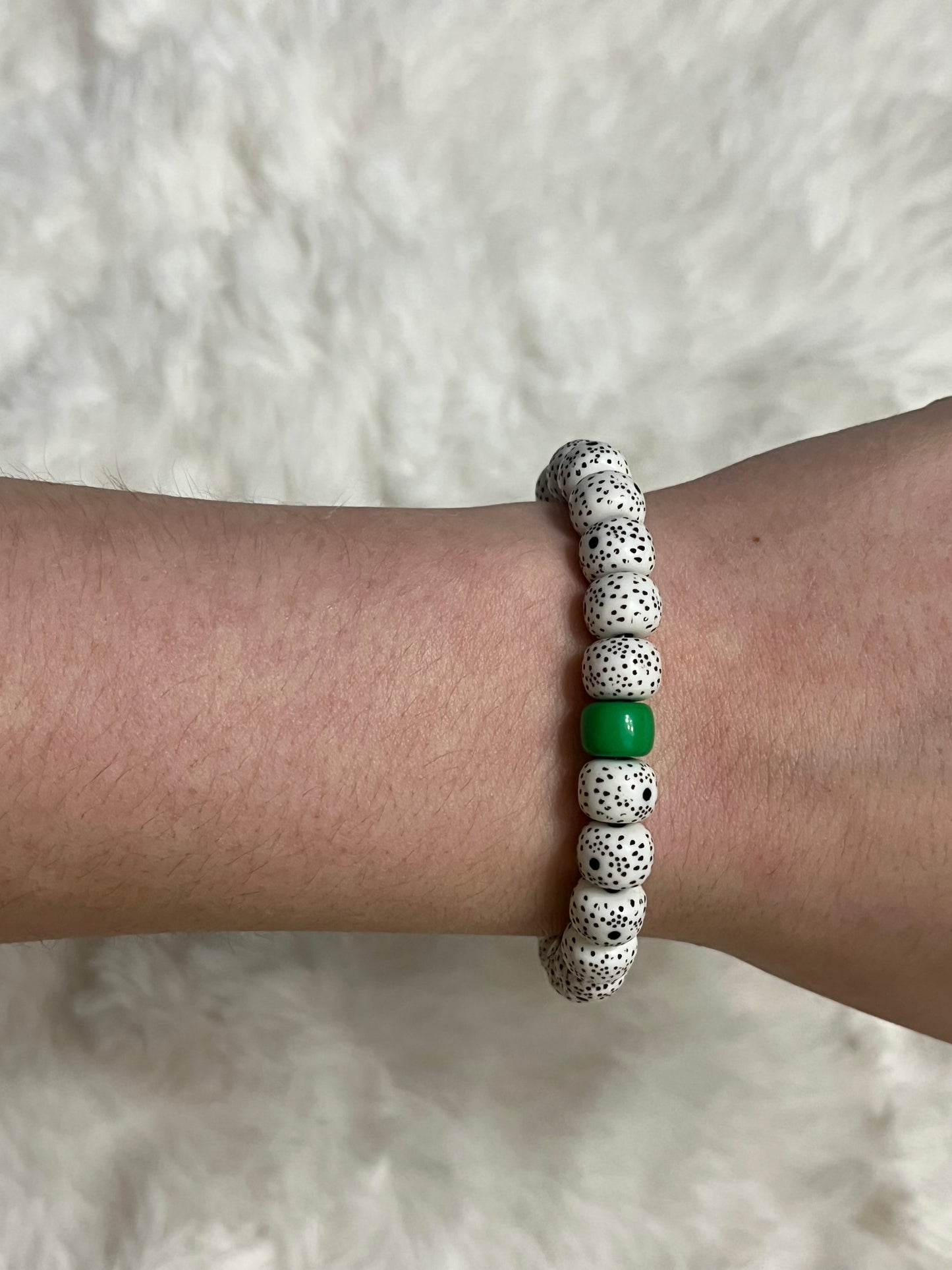 Spotted & Poppin’ Paparazzi Bracelet