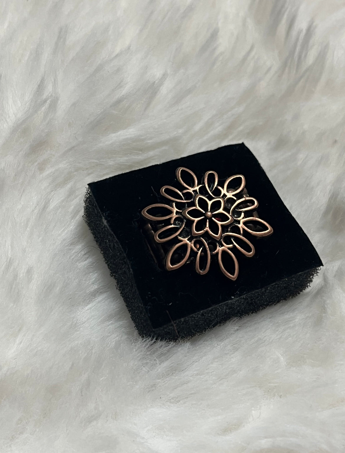 Floral Radiance Ring