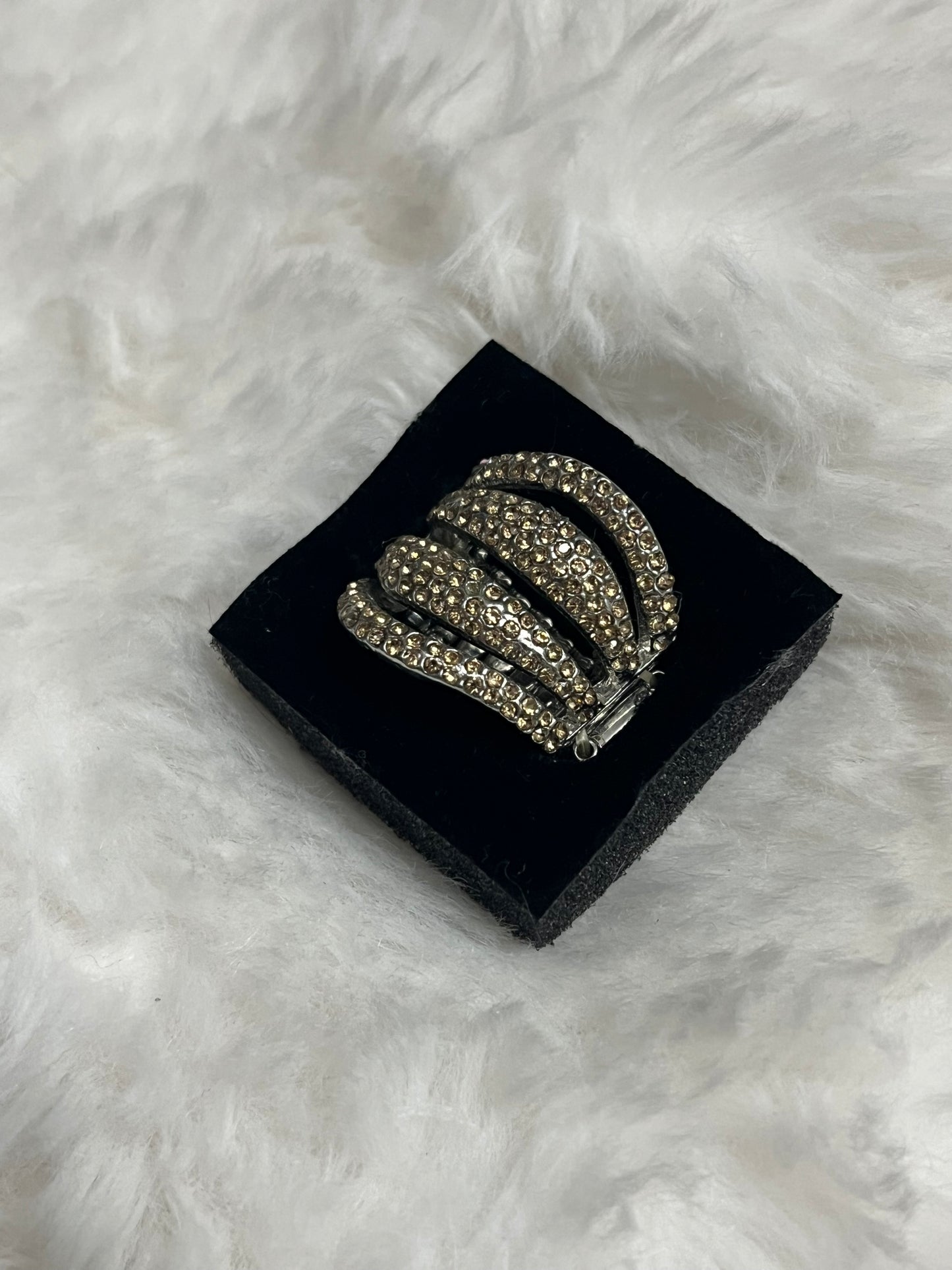 Jeweled Paparazzi Ring