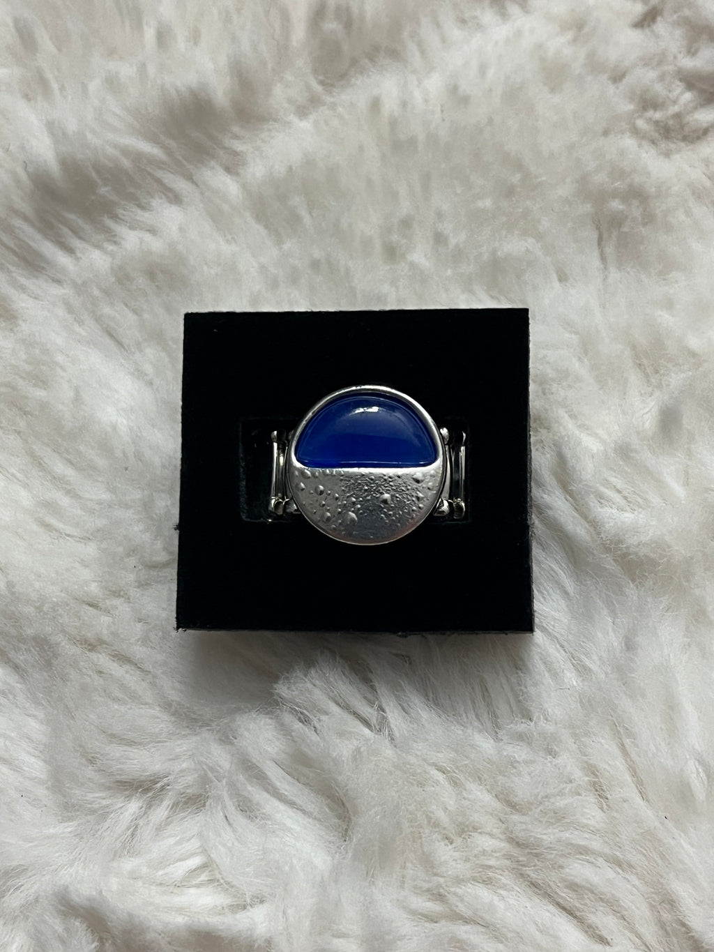 Stone Seeker Paparazzi Ring