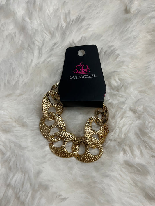 Linked Paparazzi Bracelet