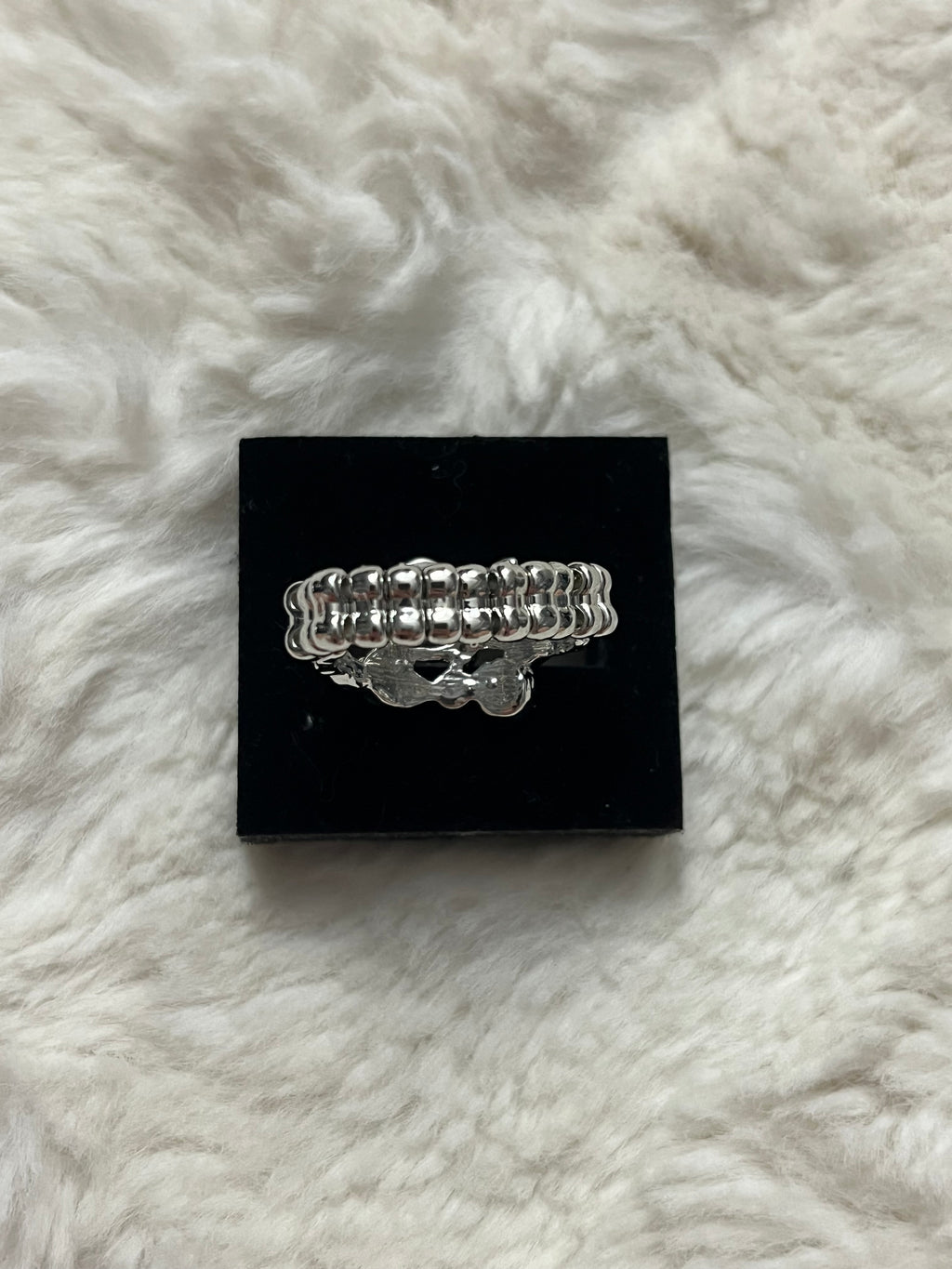 Leafy Luster Paparazzi Ring