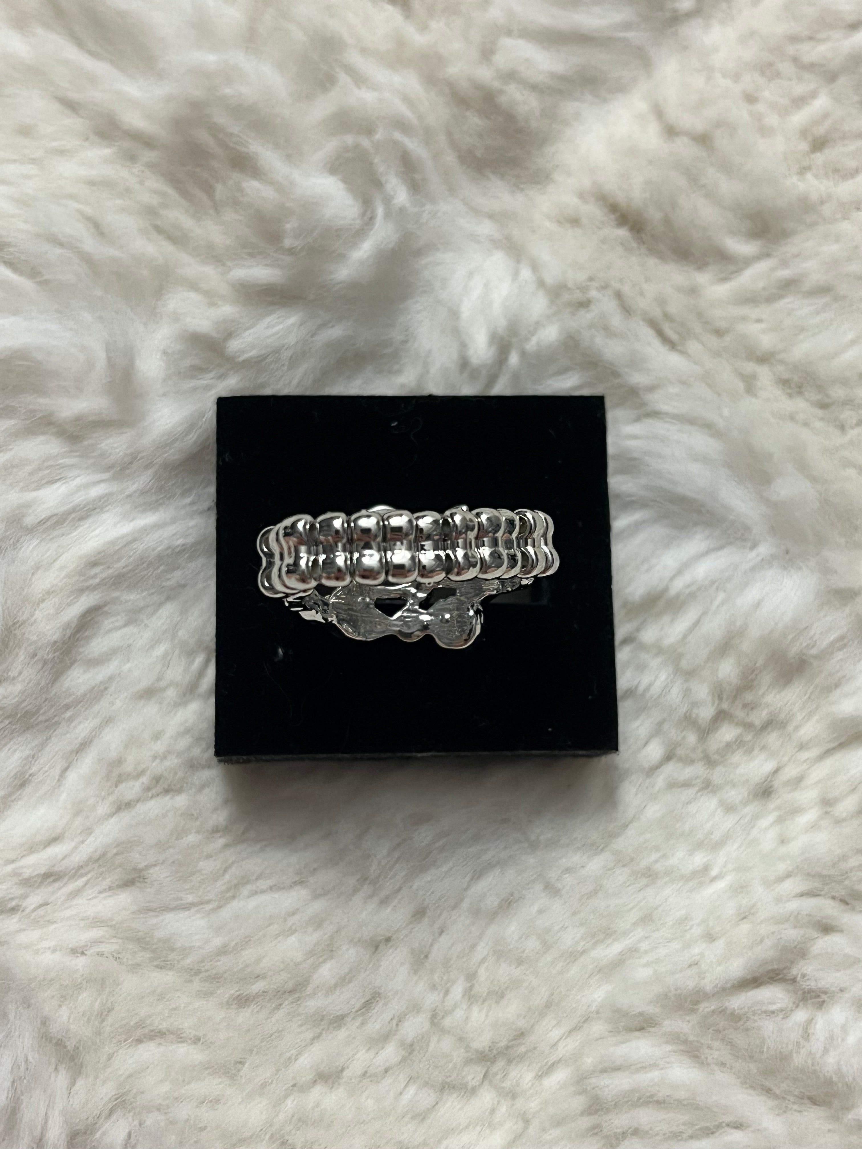Leafy Luster Paparazzi Ring