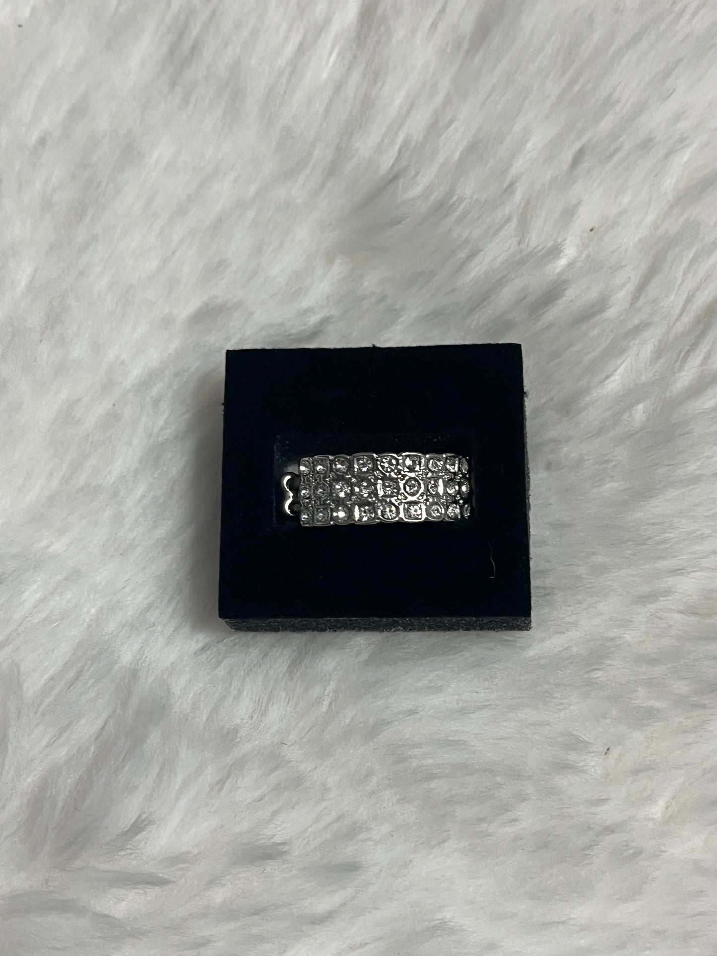 Jeweled Paparazzi Ring