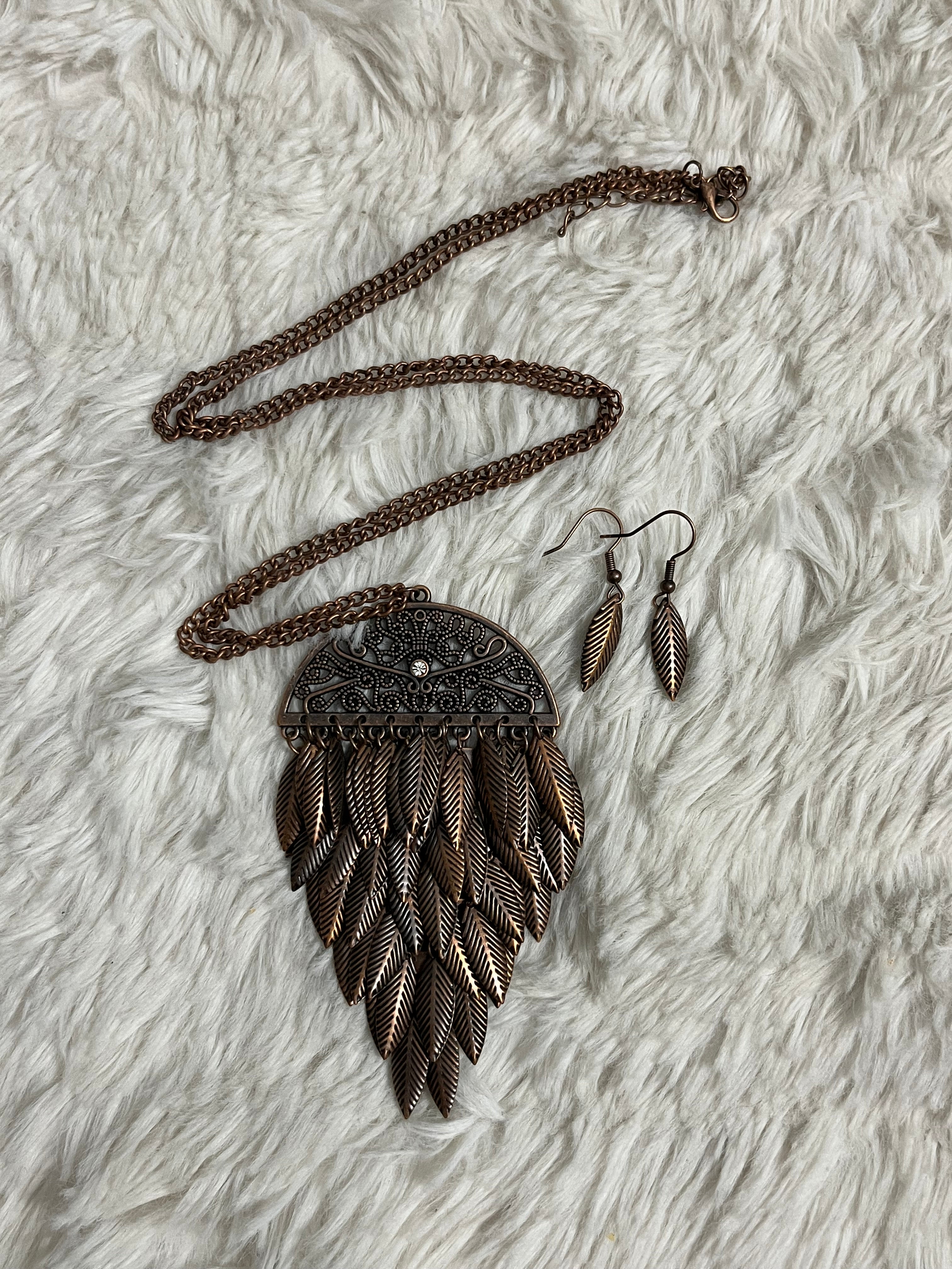 Canopy Cruise Paparazzi  Necklace Set