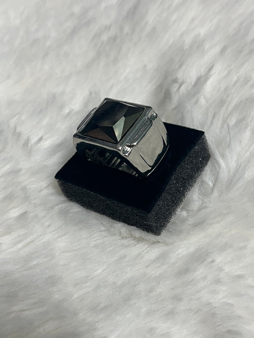 All About the Benjamin Paparazzi Ring