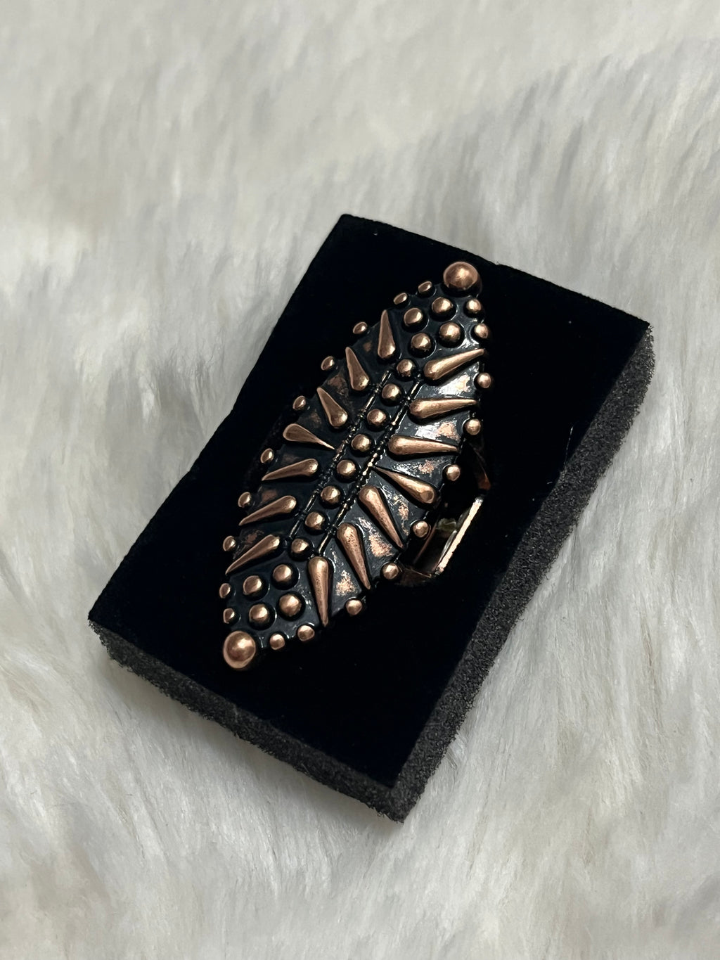 Bump, Set, Spike Paparazzi Ring