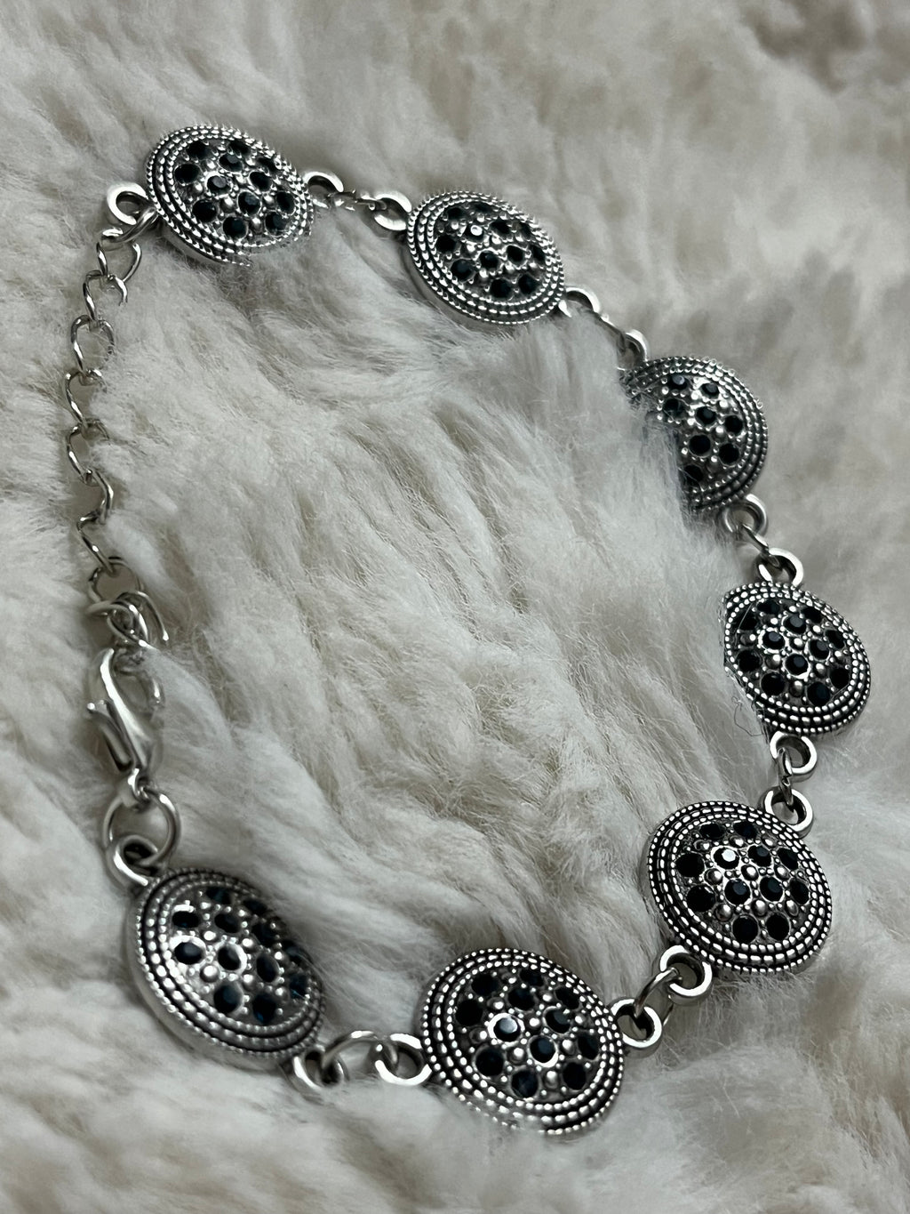 By Royal Decree Paparazzi Bracelet